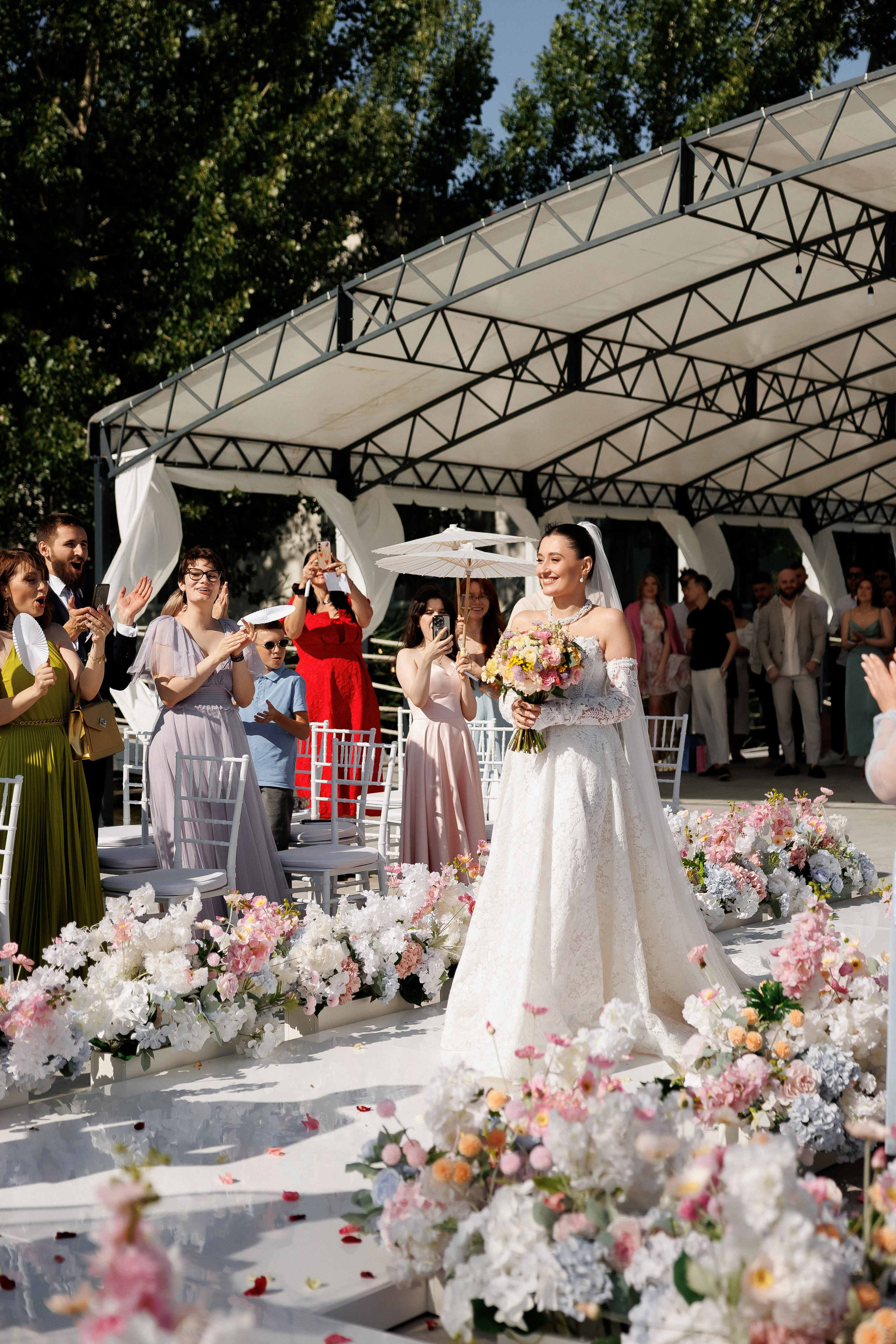 Florin & Corina — Complexul Turistic Costesti — Wedding Day. Servicii Foto și Video 067188353