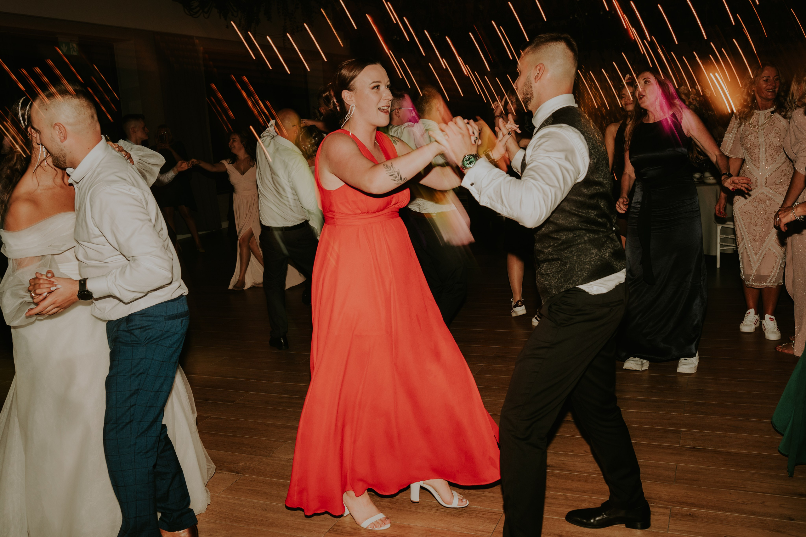 Sala Koralowa w Jaworzu: Opowieść o ślubie Nikoli i Kacpra. Karkowskafoto - fotografia miłości