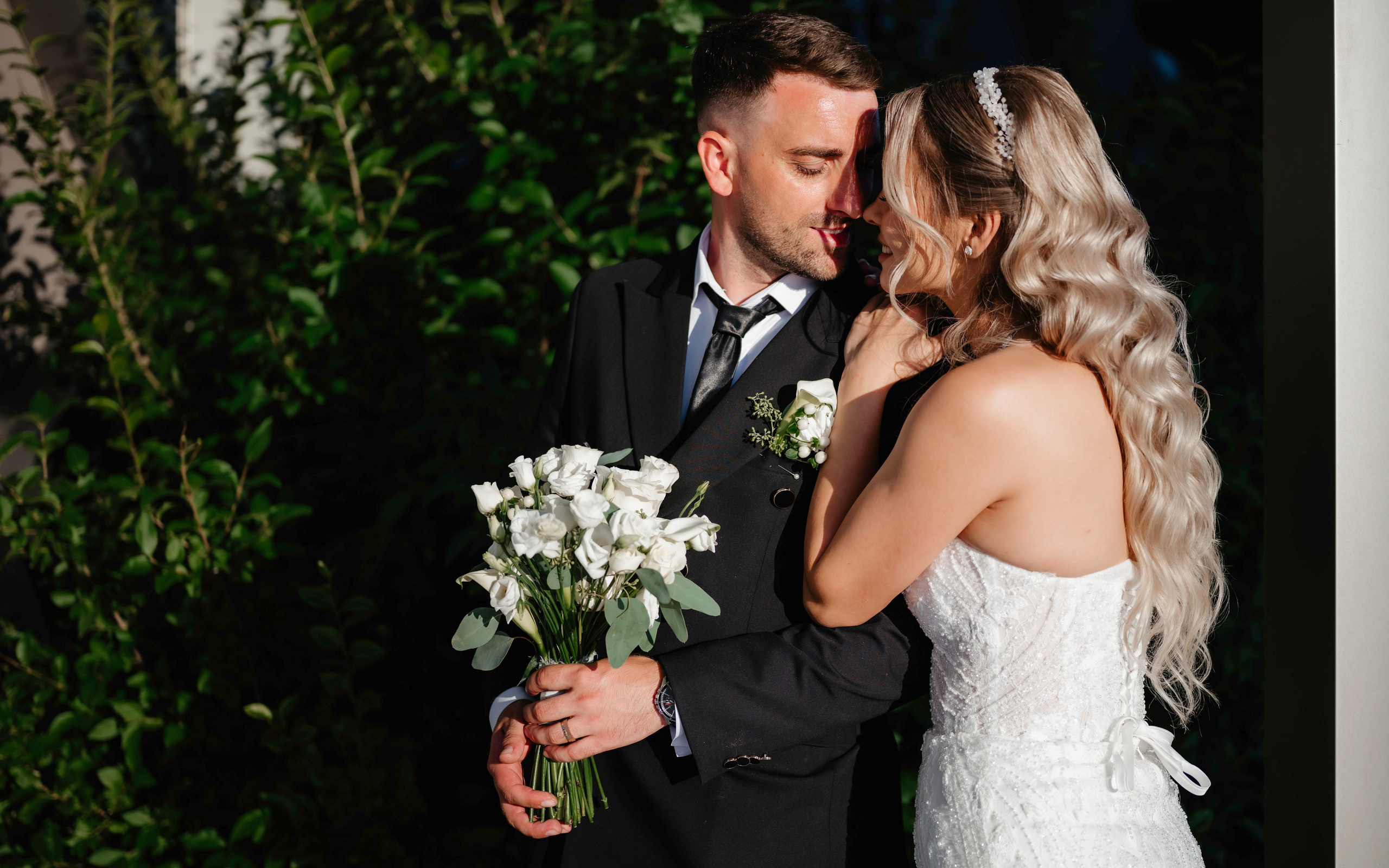 🤎 D a n i e l & S i m o n a - Wedding Day Preview. Wedding & Family Photographer