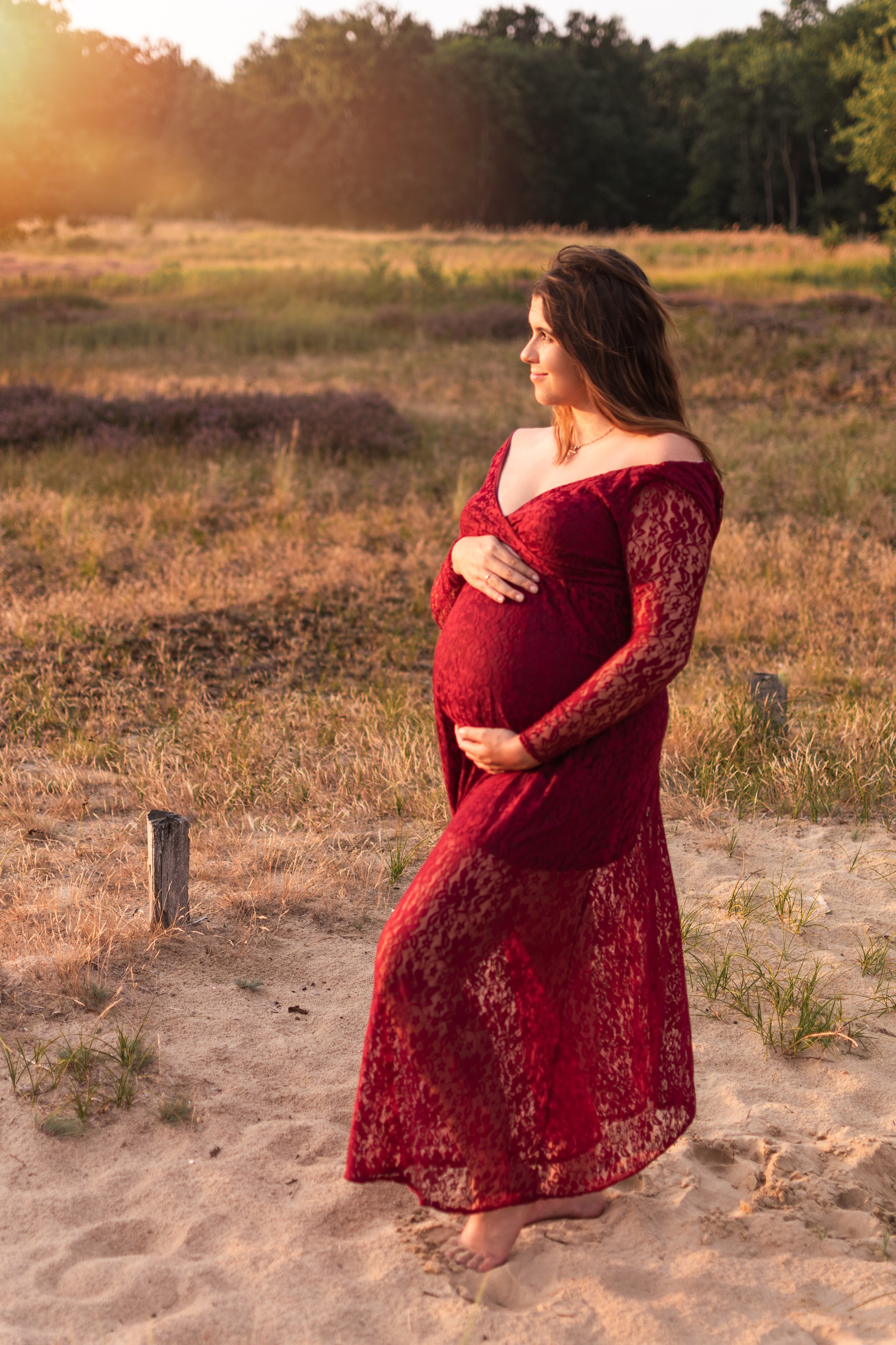 Laura. Maternity Newborn and Family photographer Hamburg Claire Hambley