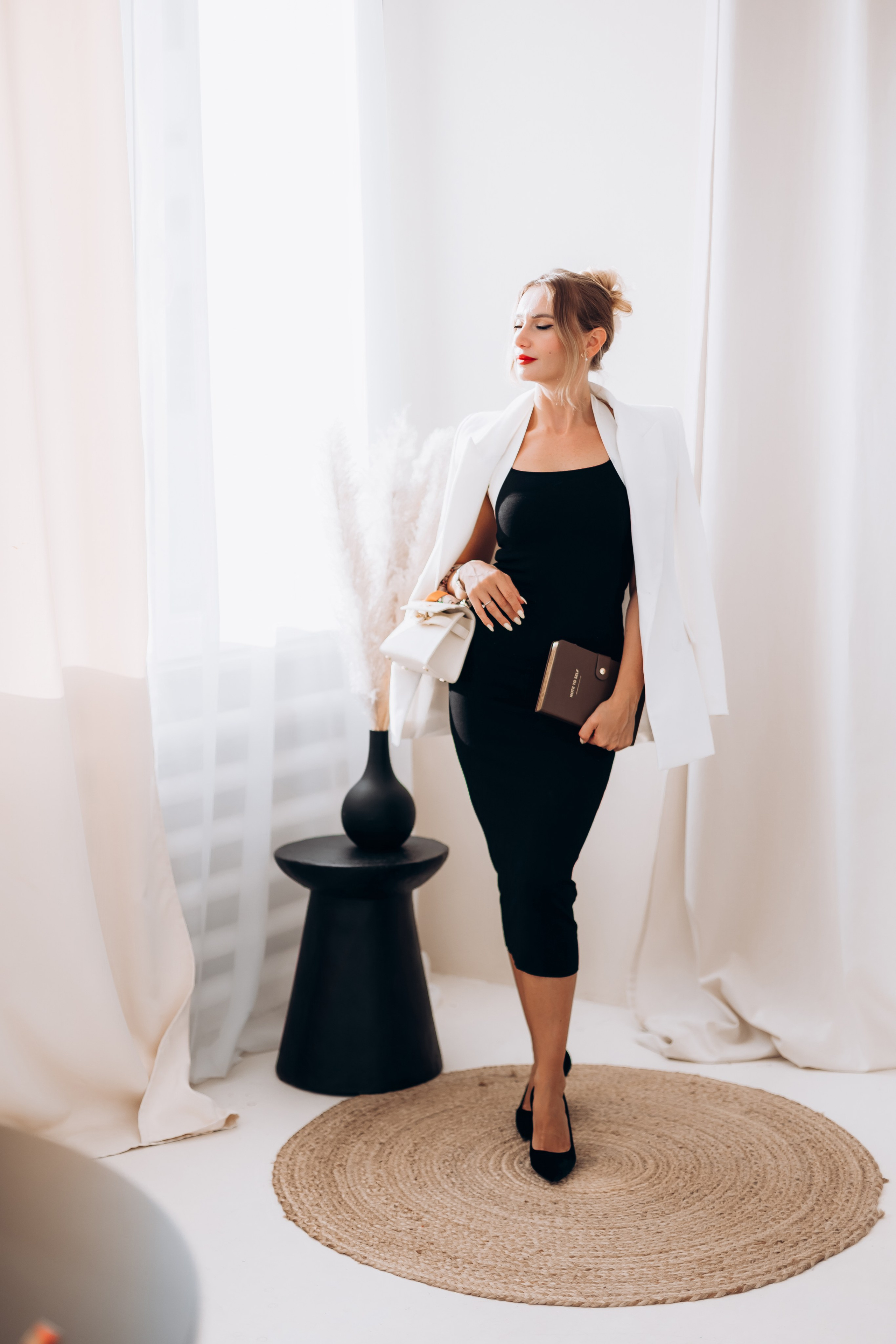 Anastasia (business portrait). Wedding and Family Photograph