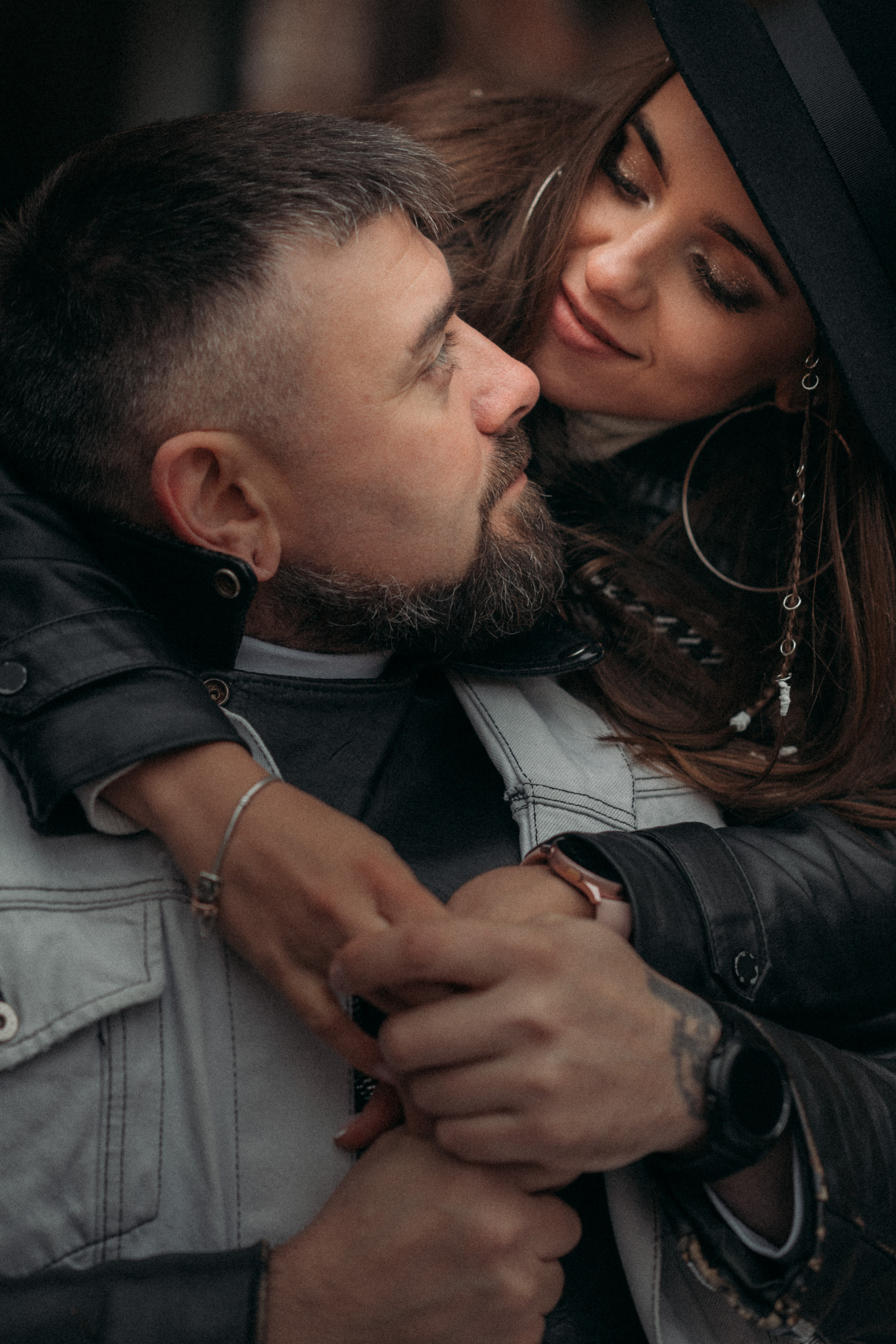 Post wedding photoshoot in the city. Wedding & Family photographer in County Donegal and Dublin, Ireland