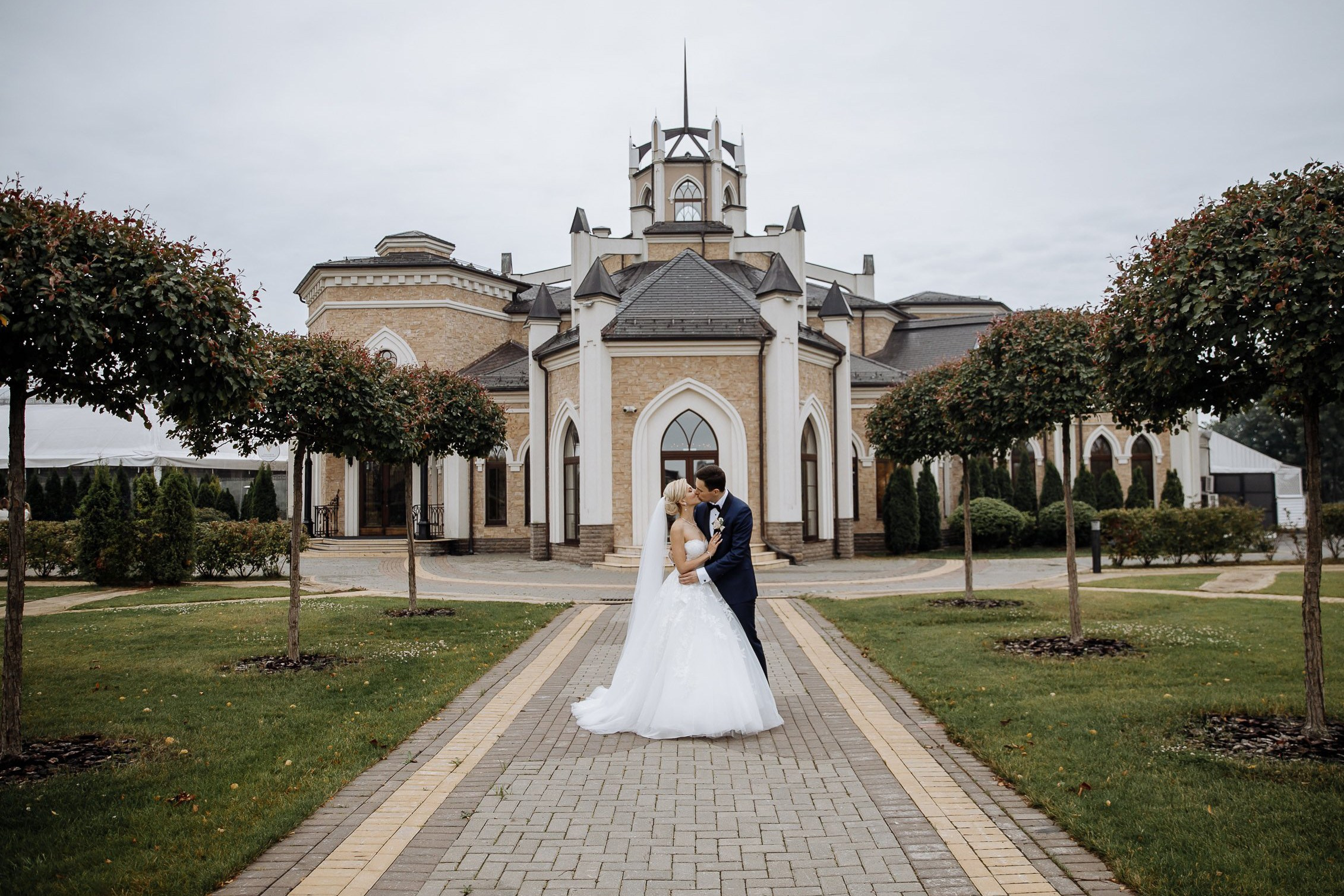 Editorial & Reportage Wedding Photography. Tanya Bogdan | Cornwall | Devon | UK Wedding Photographer