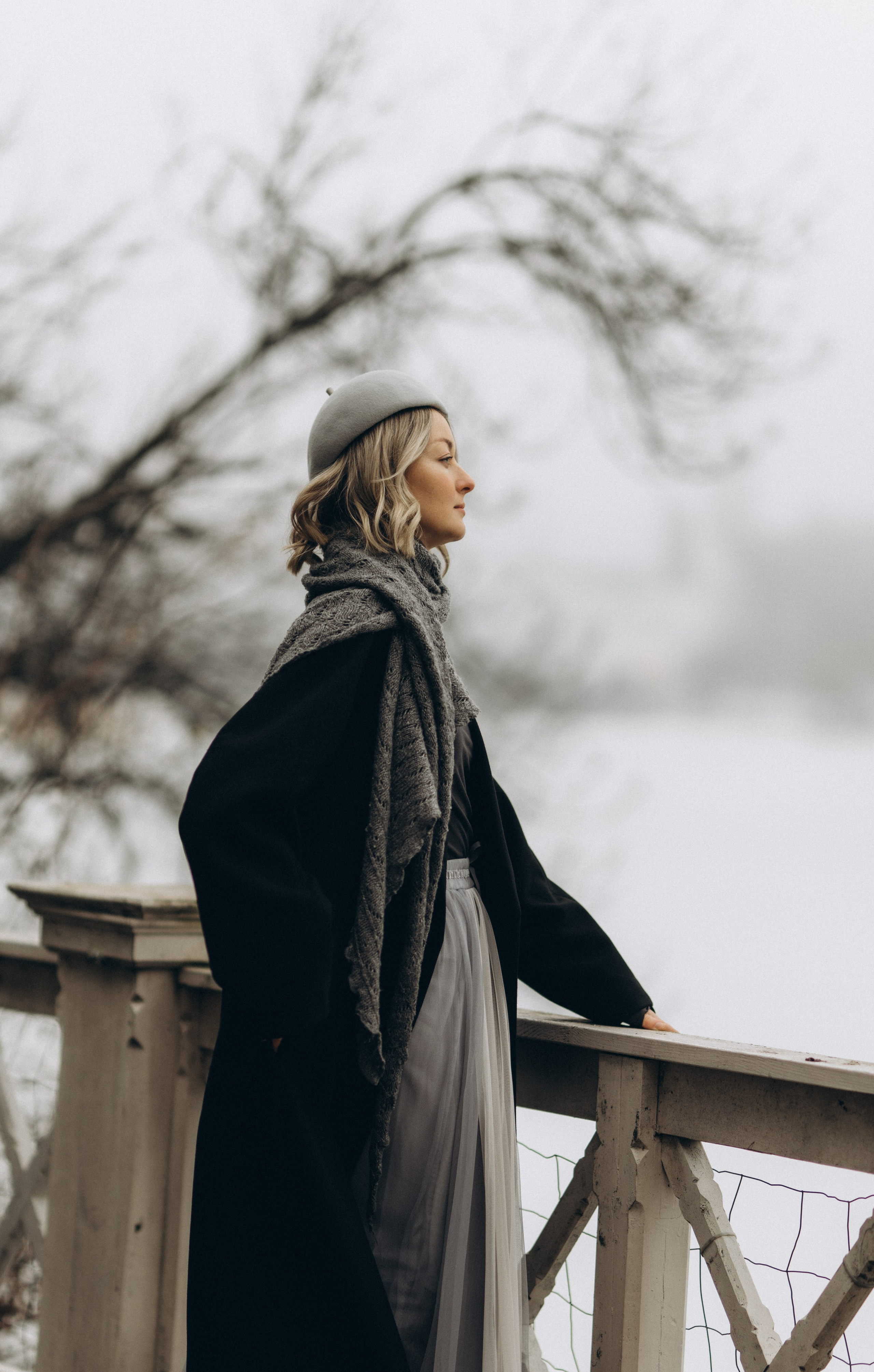 Woman phoshoot. Wedding and portrait photographer in Helsinki Vickan O