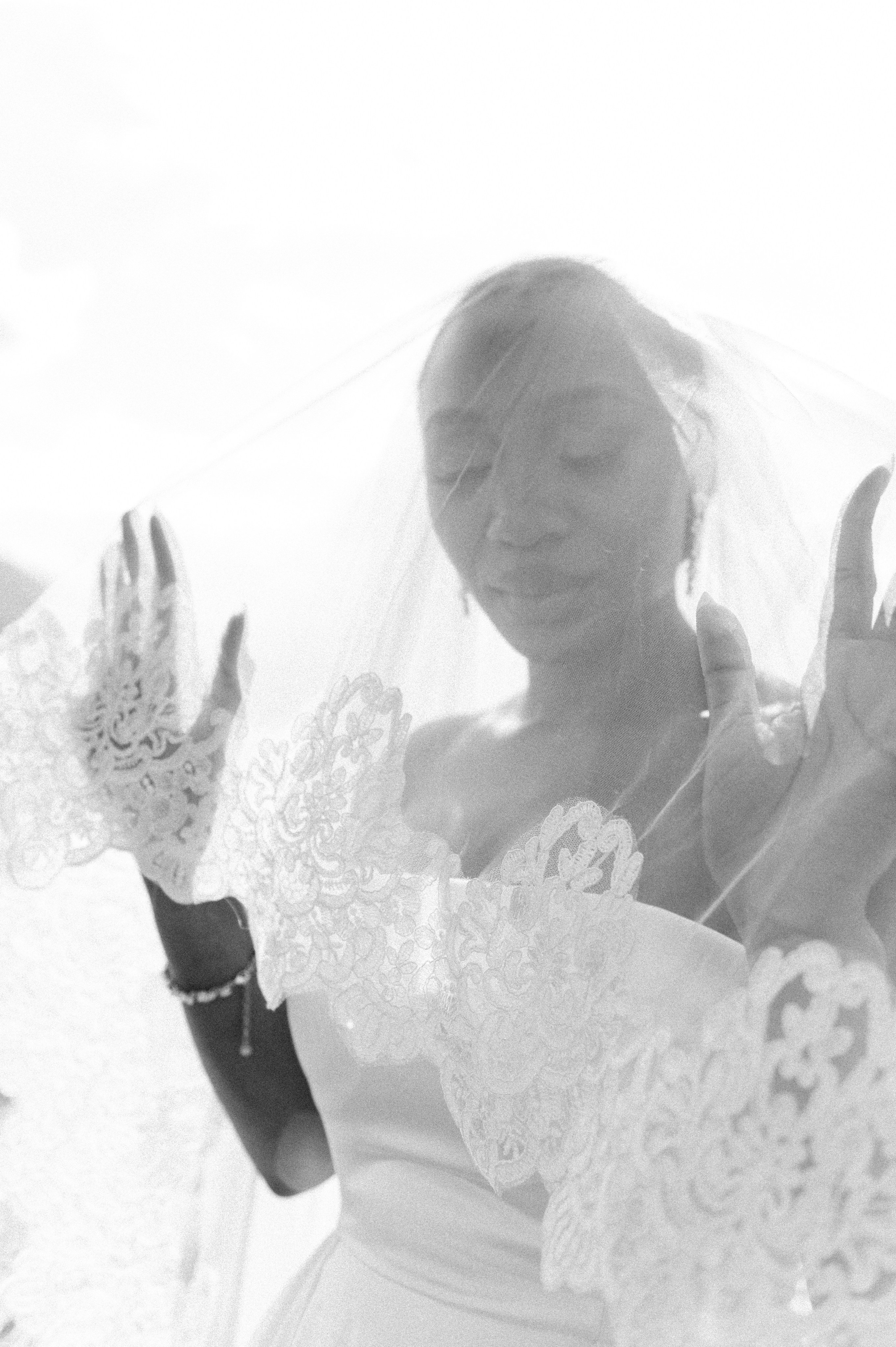 Lake Como. Lake Como Photographer — Proposal | Wedding | Elopement