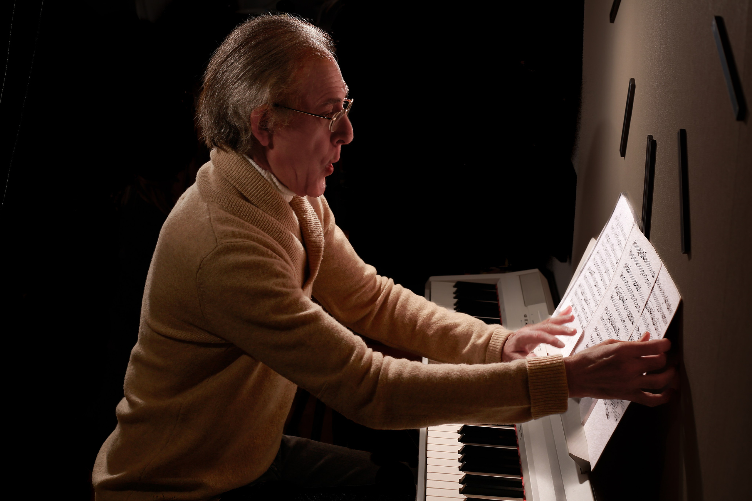 Aleksander Pustovit. Portret photographer in Switzerland Artur Magpie