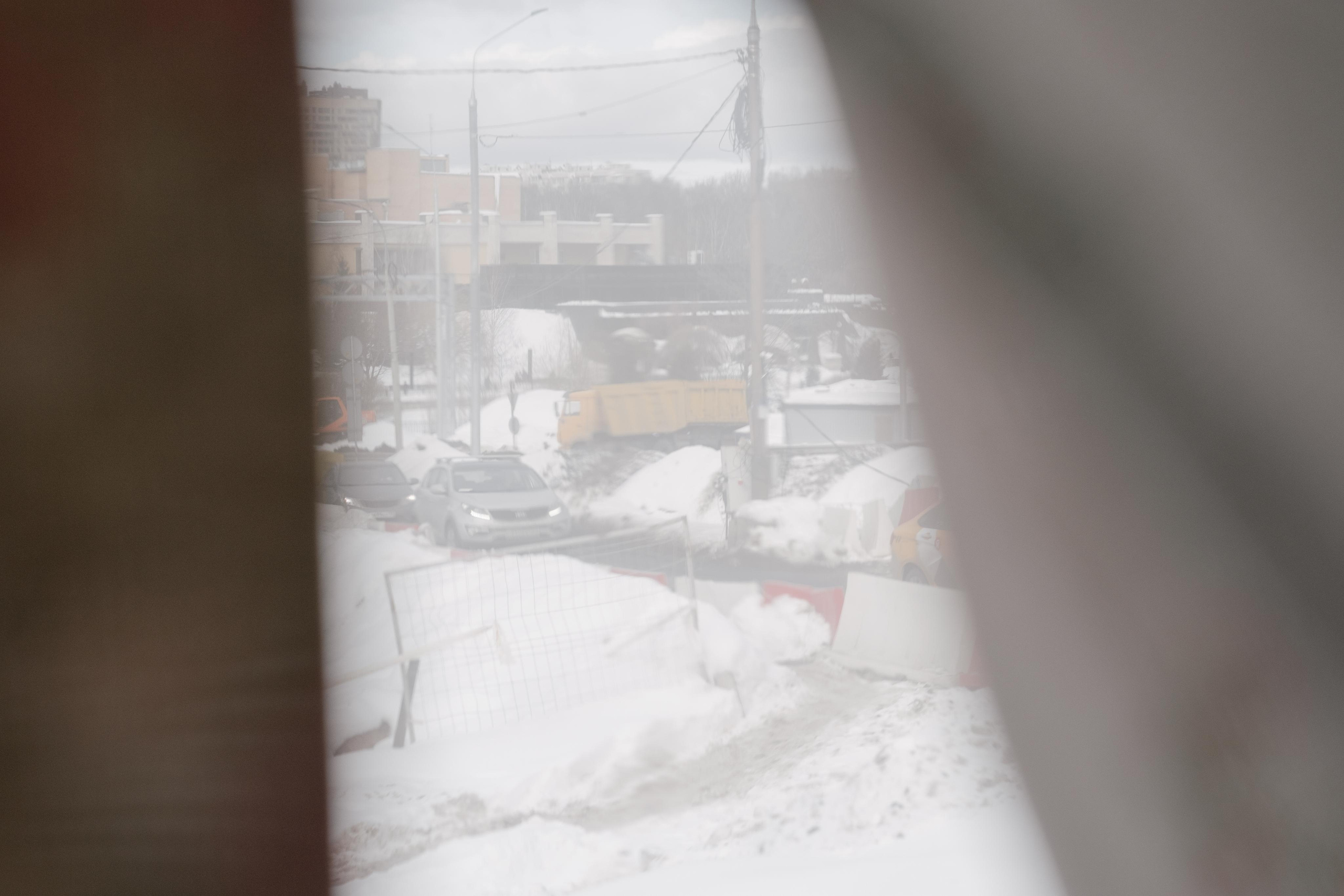 House on the road — for The Village. Photographer Anastasiya Dubrovina