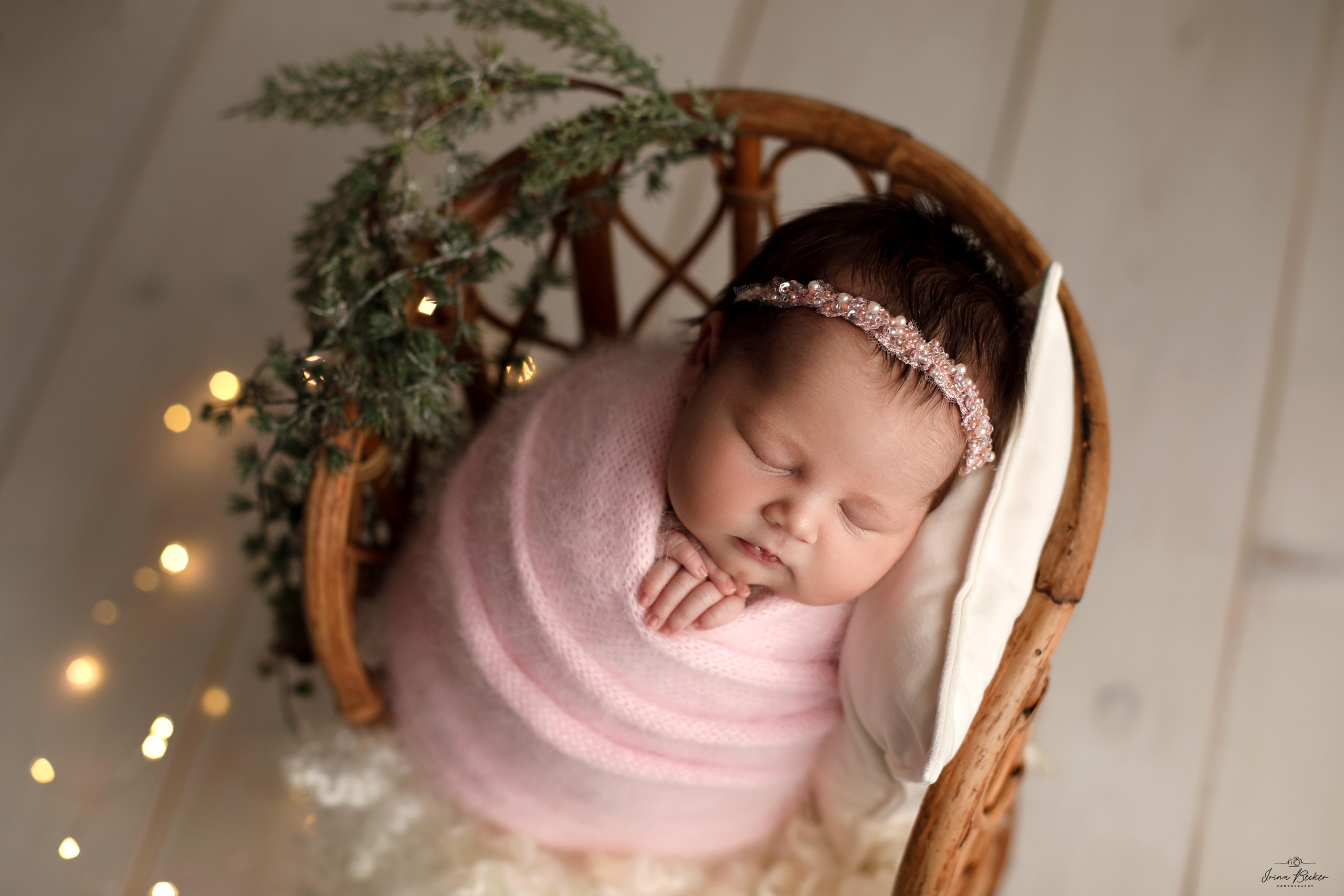 Babyfotograf Ulm, Babyfotograf Neu-Ulm, Babyfotograf Münsingen, Babyfotograf Metzingen, Babyfotograf Göppingen, Babyfotograf Tübingen, Babyfotograf Memmingen, Babyfotograf Reutlingen, Babyfotograf Stuttgart, Babyfotograf Günzburg, Babyfotograf Biberach an der Riss, Babyfotograf Alb-Donau-Kreis, Babyfotograf Bad Saulgau, Babyfotograf Bad Waldsee, Babyfotograf Ehingen, neugeborenenfotografie Ulm, neugeborenenfotografie Neu-Ulm, neugeborenenfotografie Stuttgart, neugeborenenfotografie Metzingen, neugeborenenfotografie Münsingen, neugeborenenfotografie Bad Saulgau, neugeborenenfotografie Bad Waldsee, neugeborenenfotografie Ehingen, neugeborenenfotografie Langenau, neugeborenenfotografie Ravensburg, neugeborenenfotografie Sigmaringen, Fograf Ulm, Fotograf Ehingen, Fotograf Bad Waldsee, Fotograf Friedrichshafen, Baby Ulm, Entbindung Ulm, babyfotograf Erbach, Babyfotograf Blabeuren, Babyfotograf Biberach