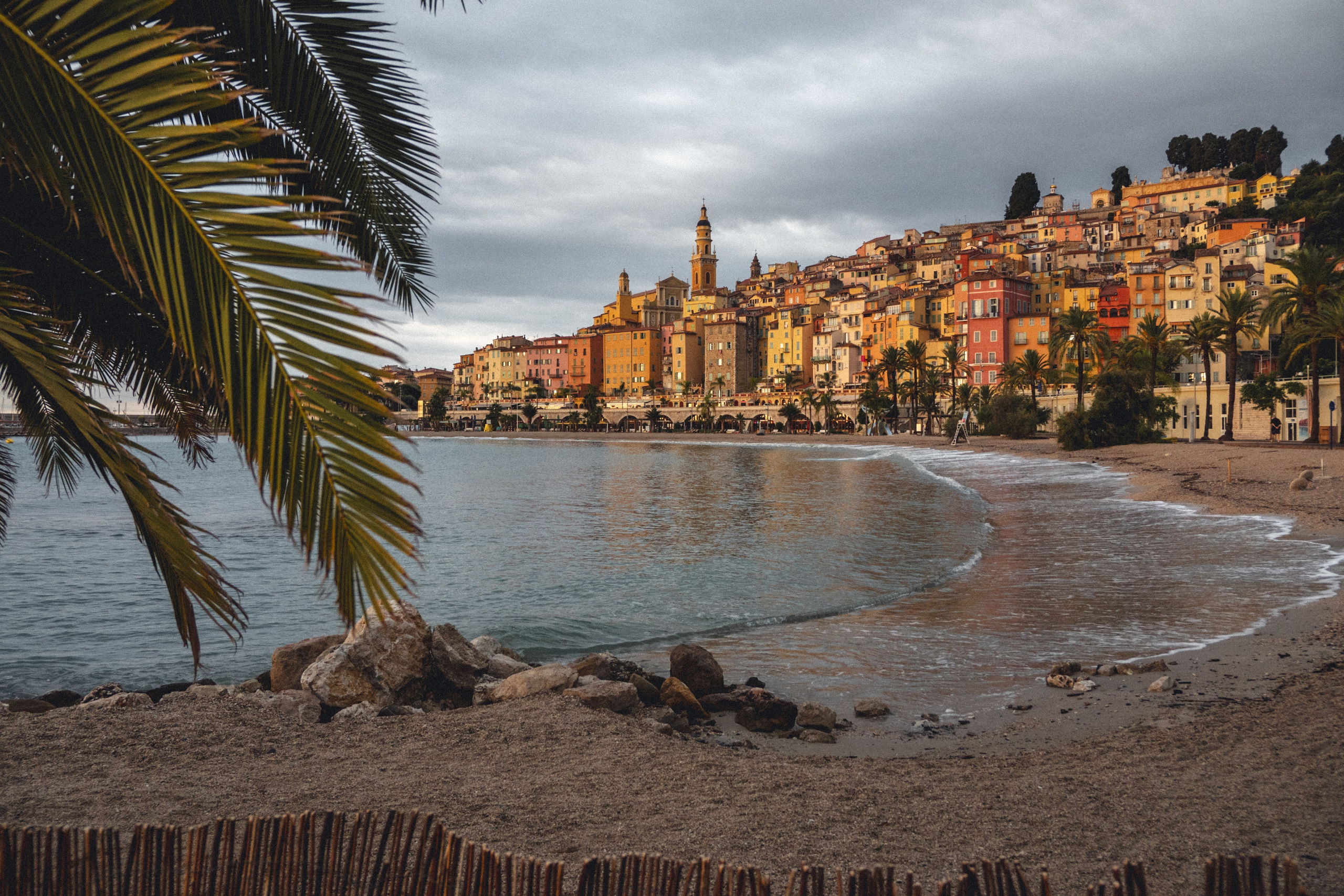 Lever de soleil à Menton. Семейный и детский фотограф на Лазурном Берегу