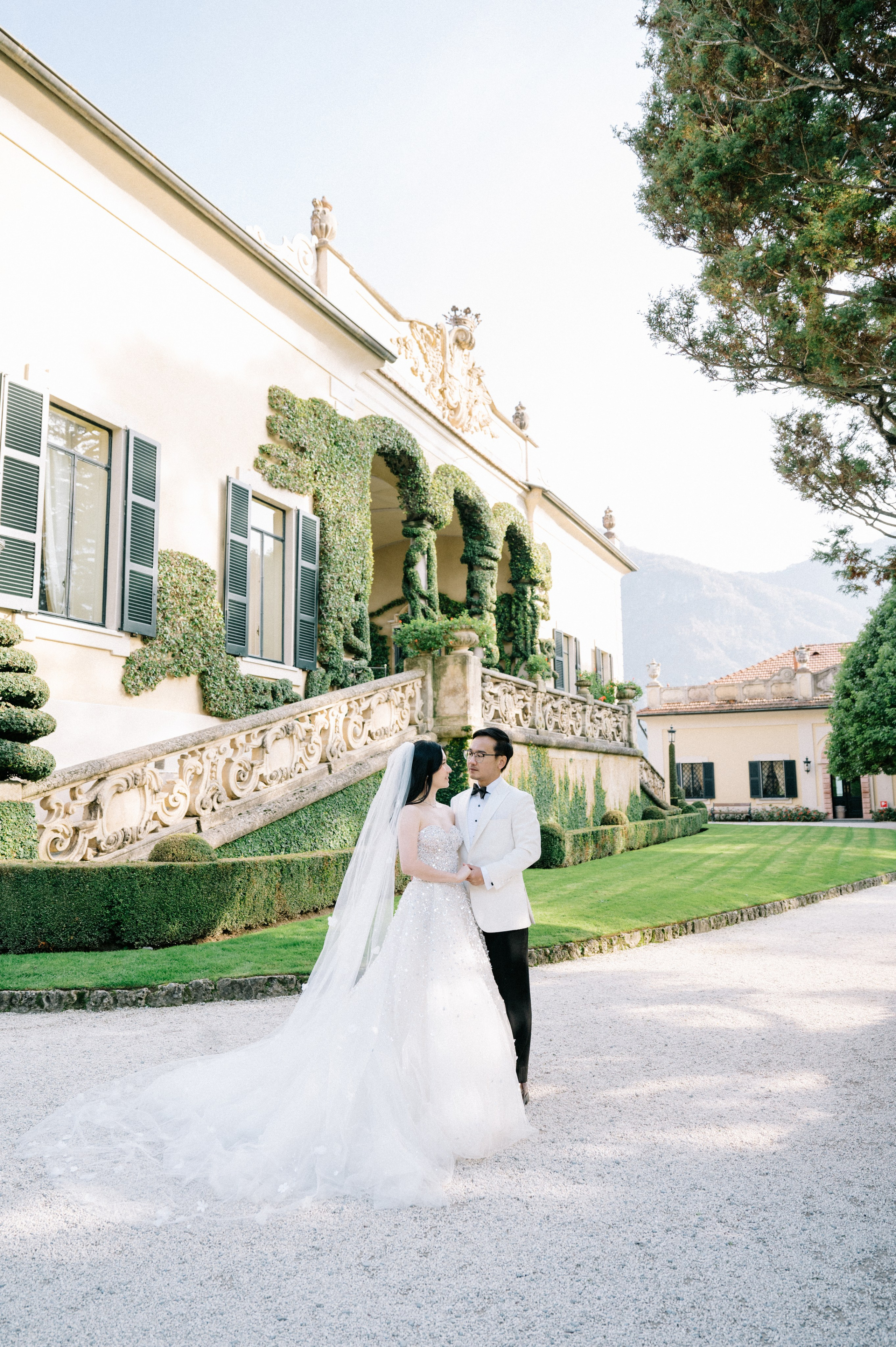 Lake Como. Lake Como Photographer — Proposal | Wedding | Elopement