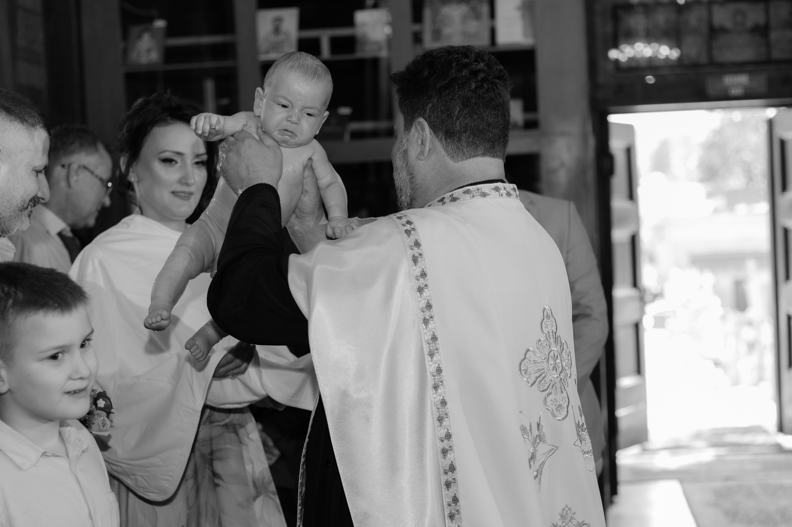 Alexandru-Ioan. Fotograf si videograf — evenimente si studio