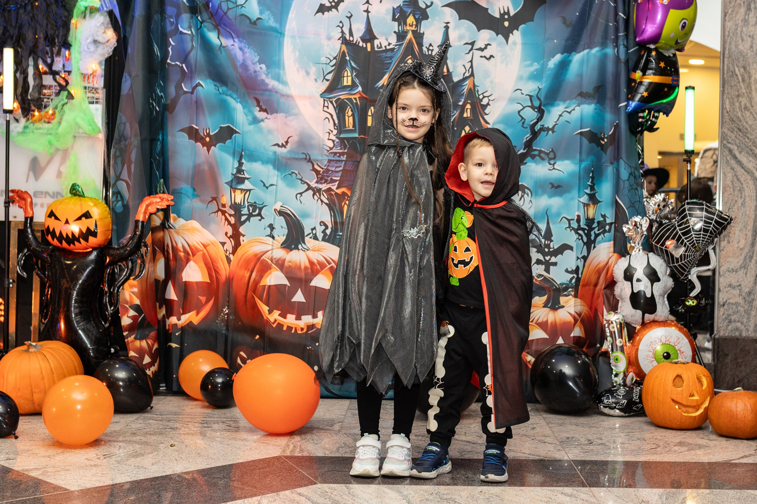 Leo dance studio Helloween 2025. Семейный и детский фотограф в Варшаве Мила Бобровская