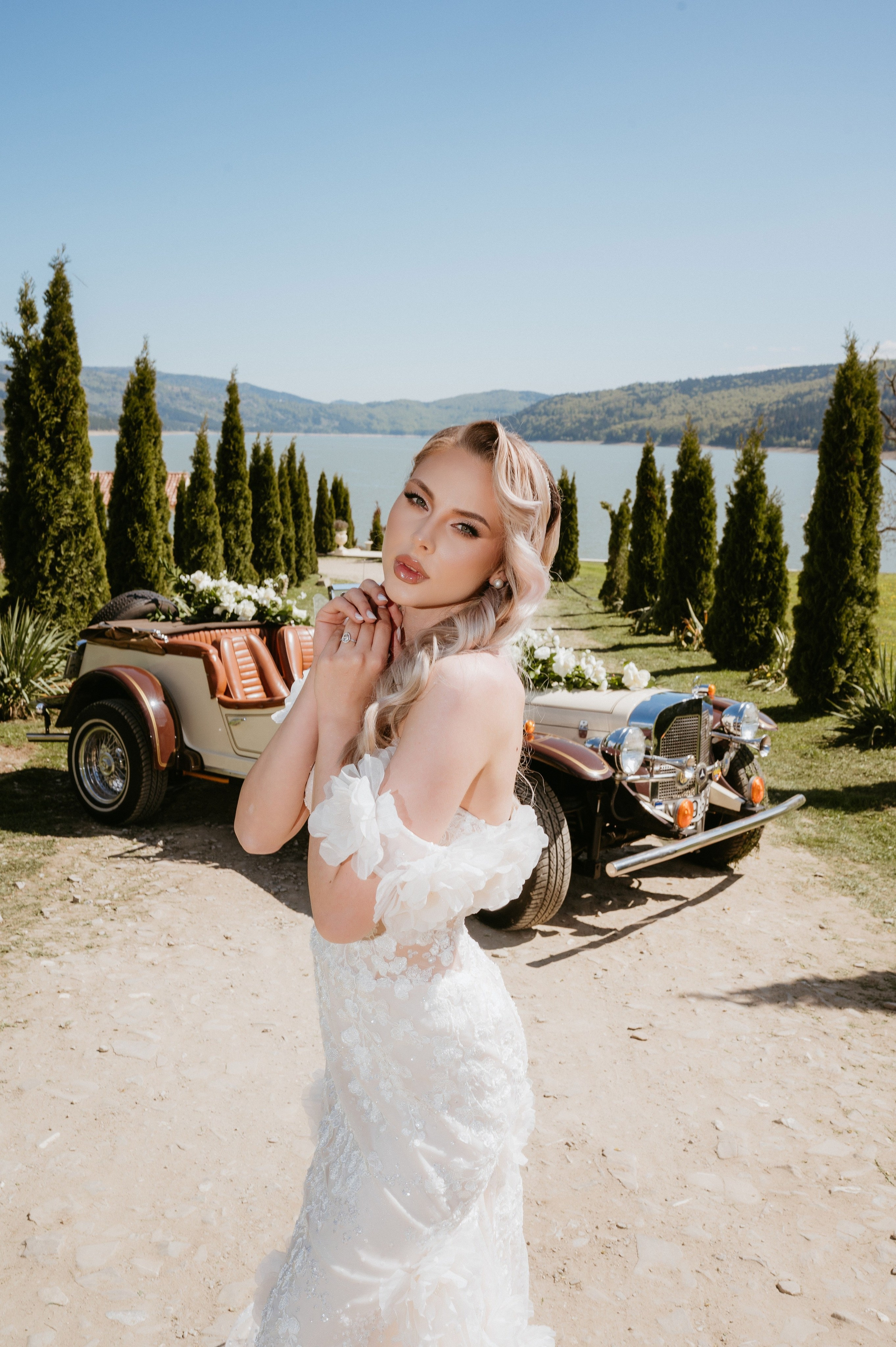 Cristina – Ședință foto editorială cu vibe fashion. Valentin Melen — wedding photographer