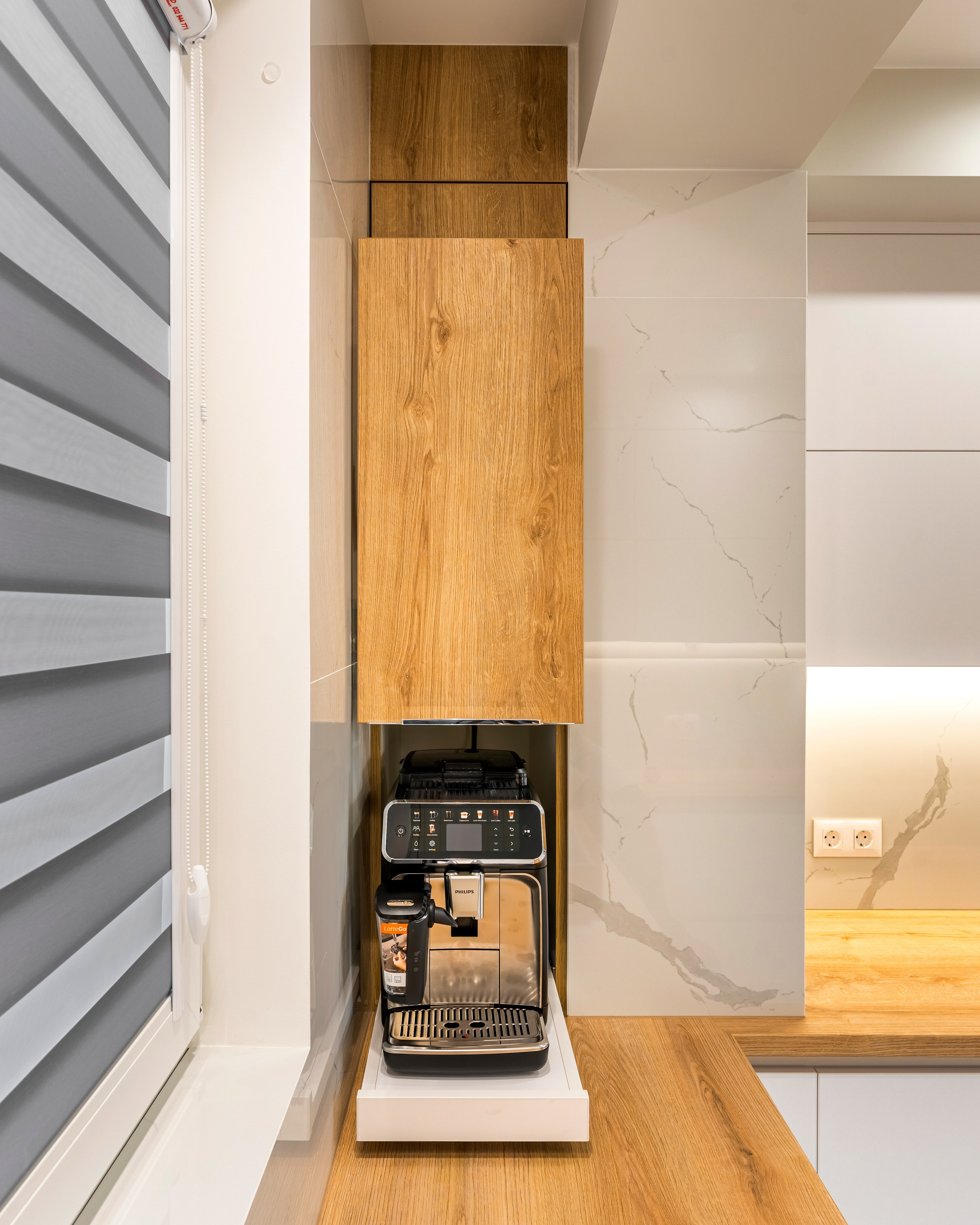 Мебели Русев-цялостно обзавеждане на три етажен семеен дом. Професионален фотограф в Пловдив и областта