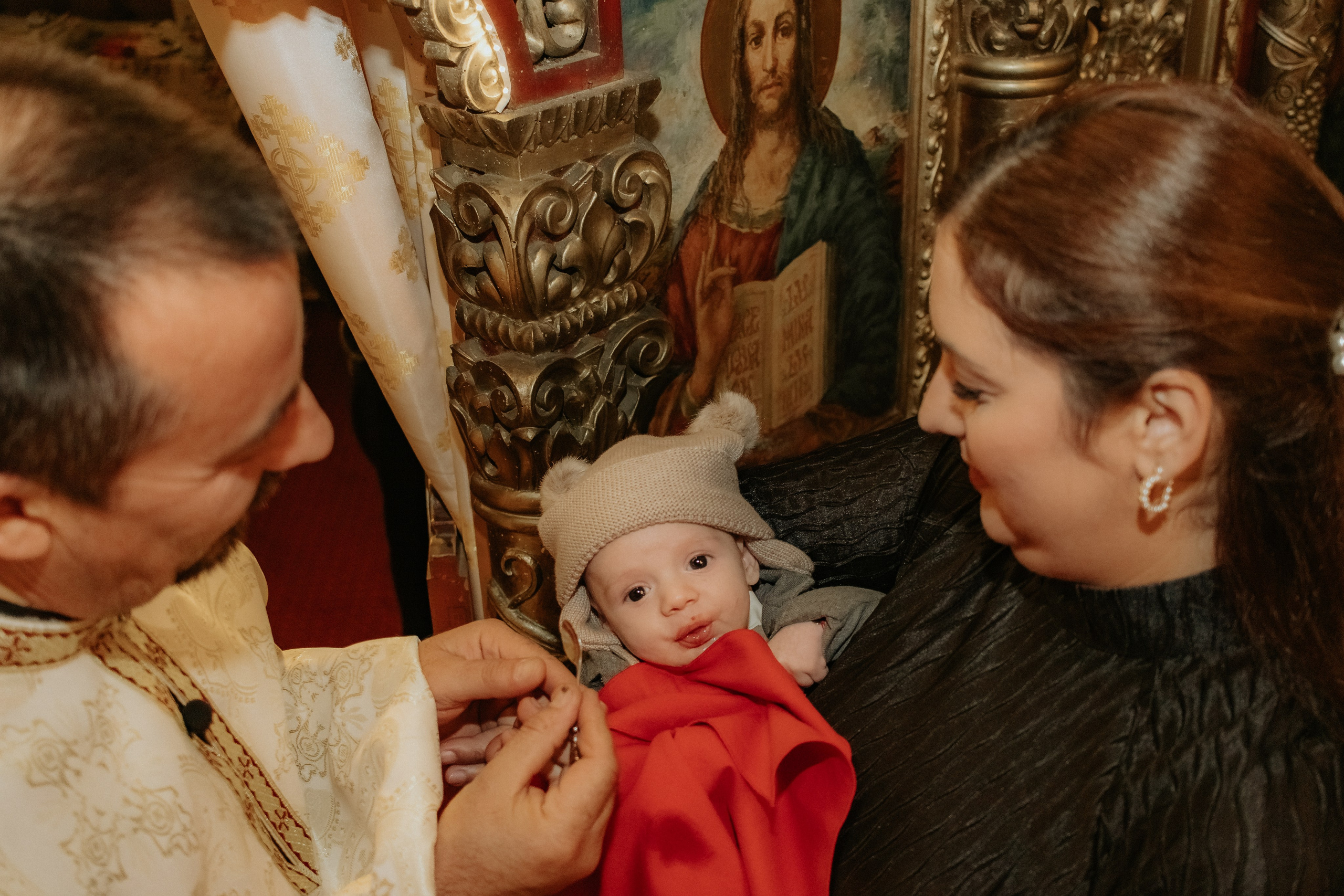 Razvan. Fotograf si videograf — evenimente si studio