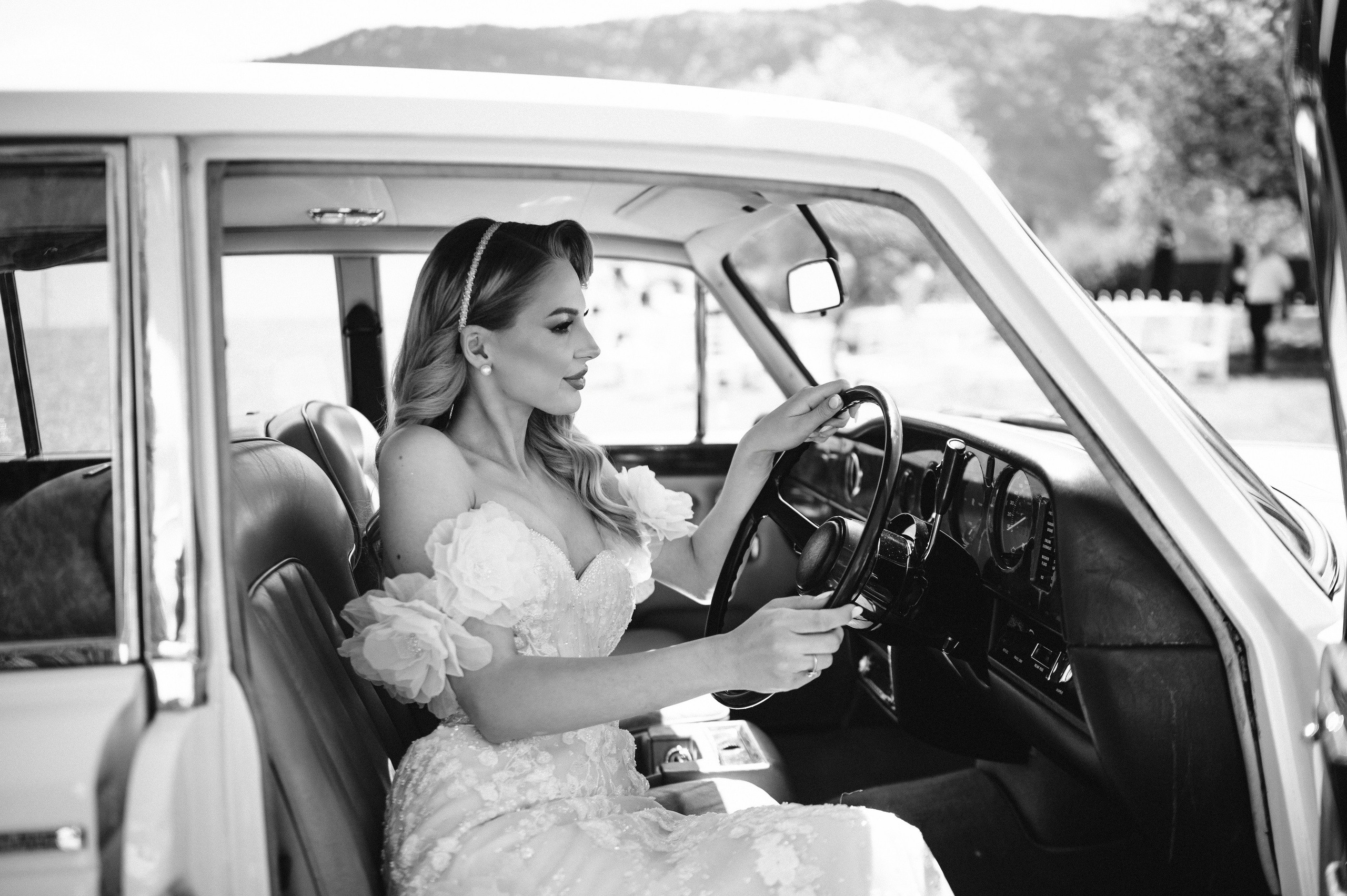 Cristina – Ședință foto editorială cu vibe fashion. Valentin Melen — wedding photographer