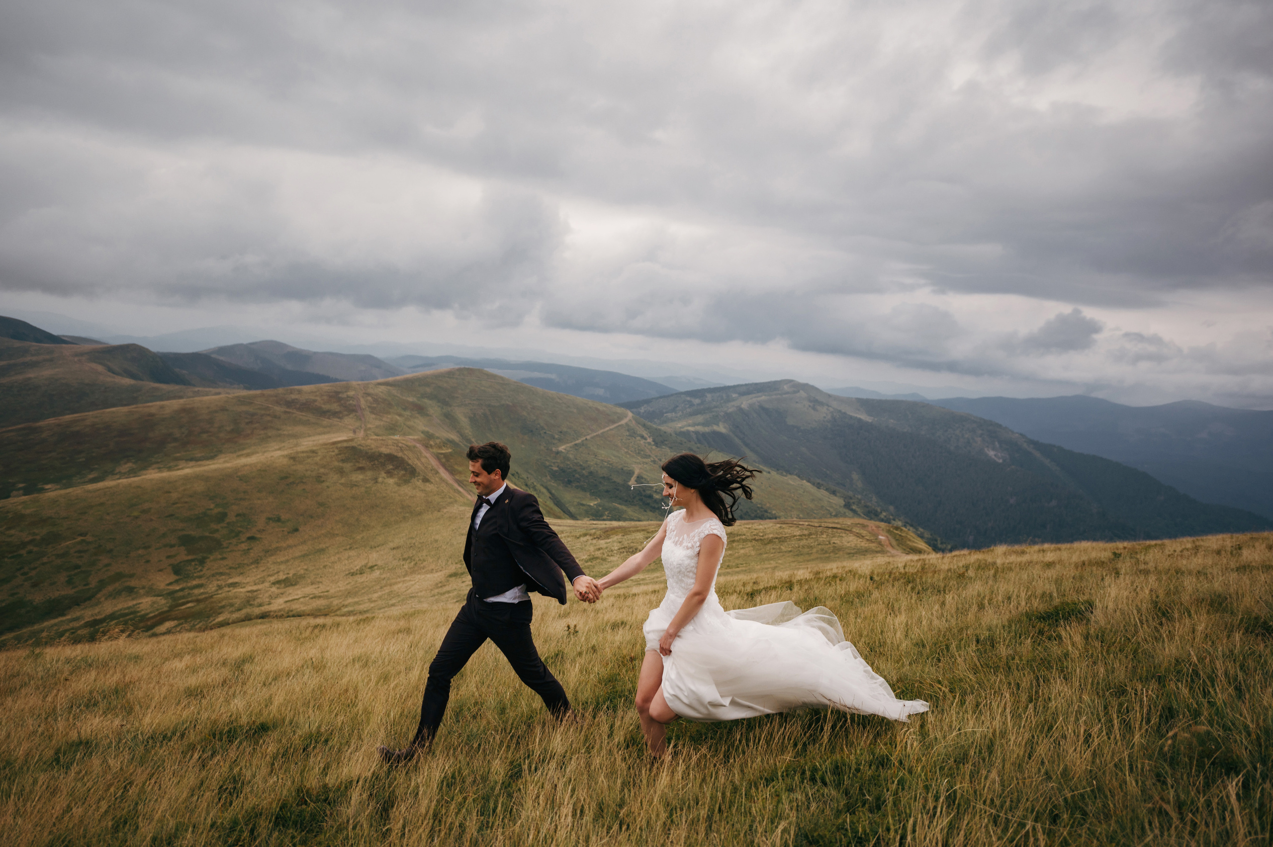 Hochzeit in den Ukrainischen Karpaten - Dragobrat