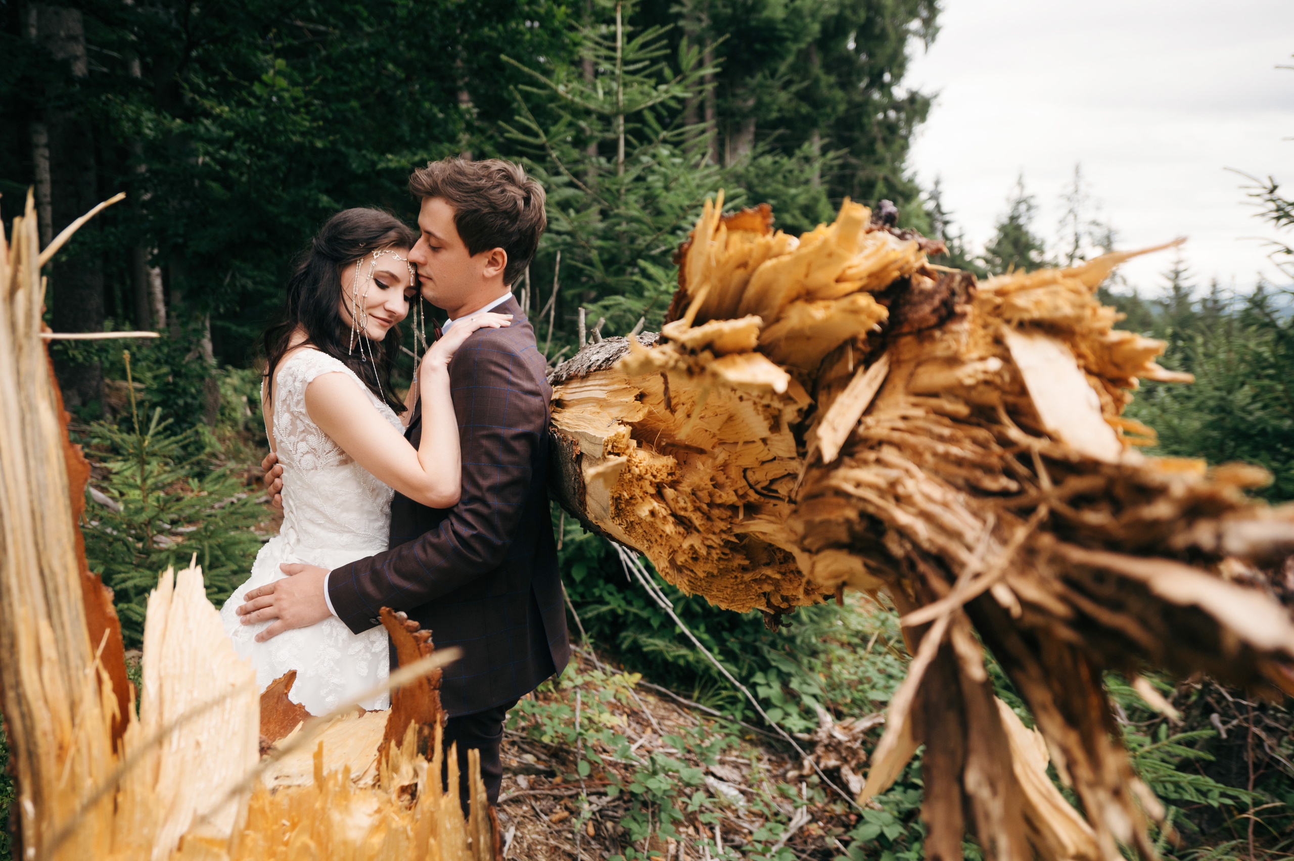Hochzeit in den Ukrainischen Karpaten - Dragobrat