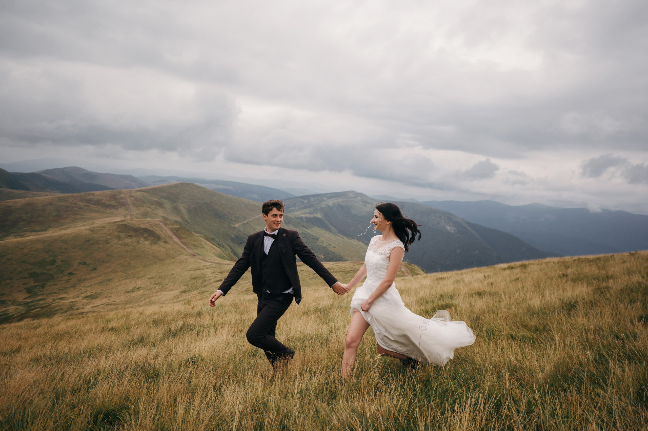 Hochzeit in den Ukrainischen Karpaten - Dragobrat