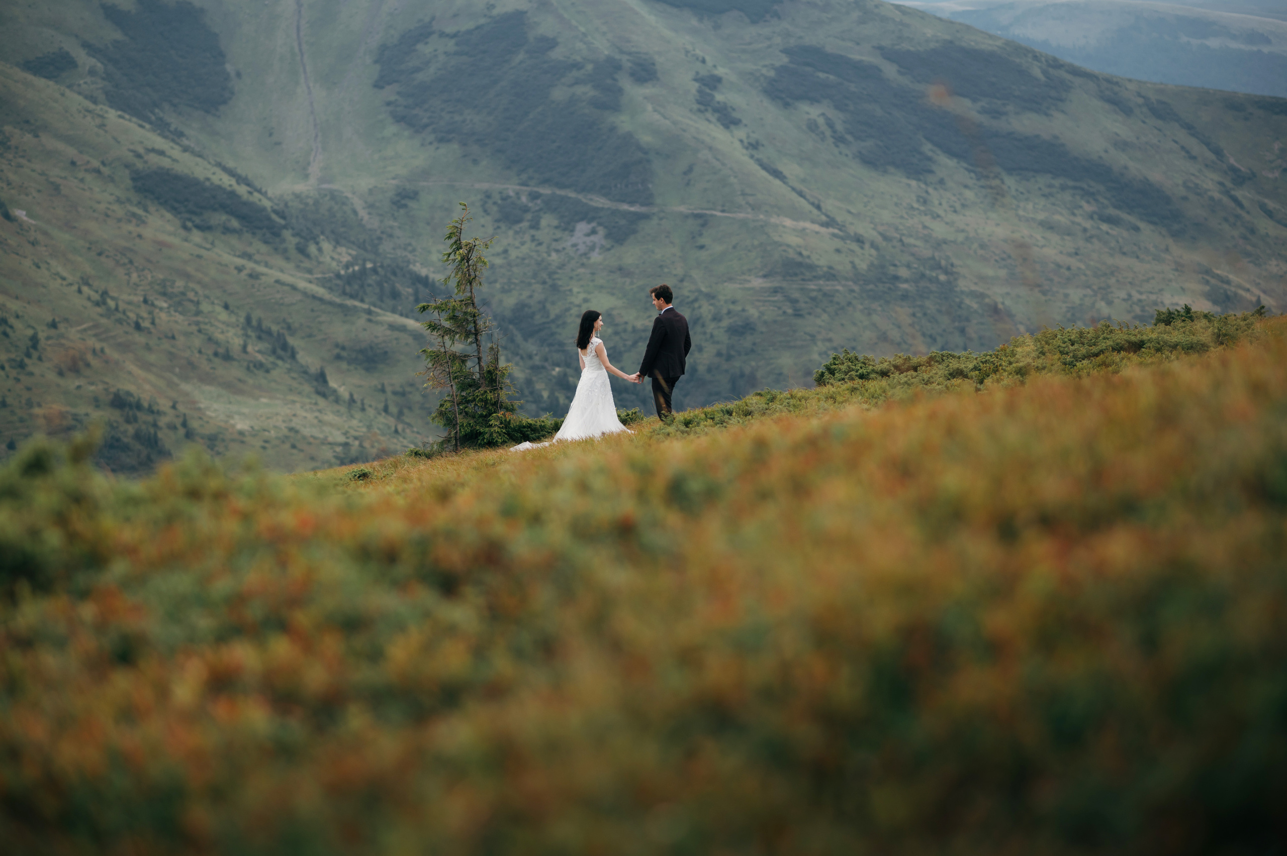 Hochzeit in den Ukrainischen Karpaten - Dragobrat