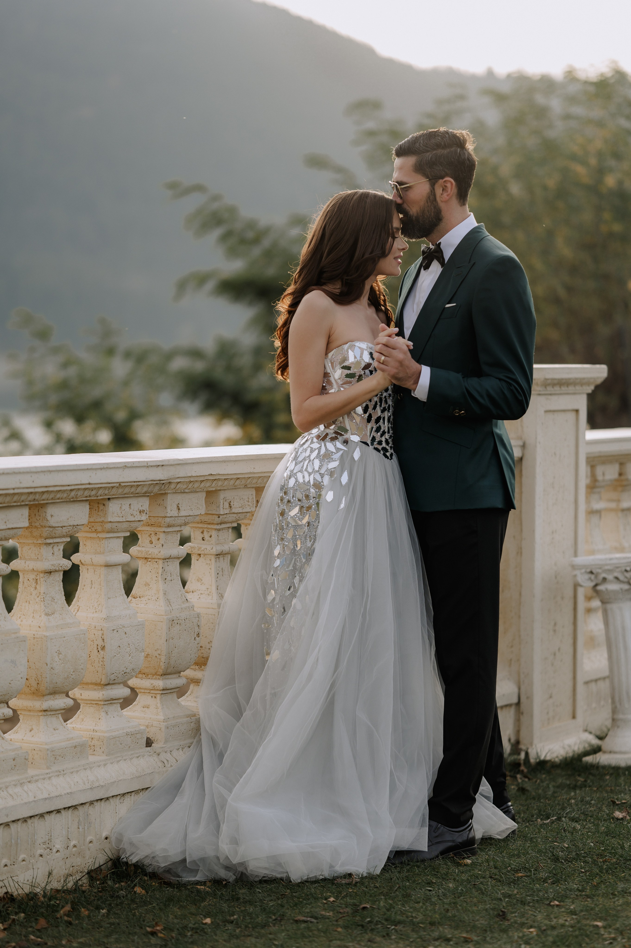 Sedinta foto in ziua nuntii. Proud Vision Weddings | Wedding Photography & Film — Servicii profesionale Foto Video Nunta Iasi