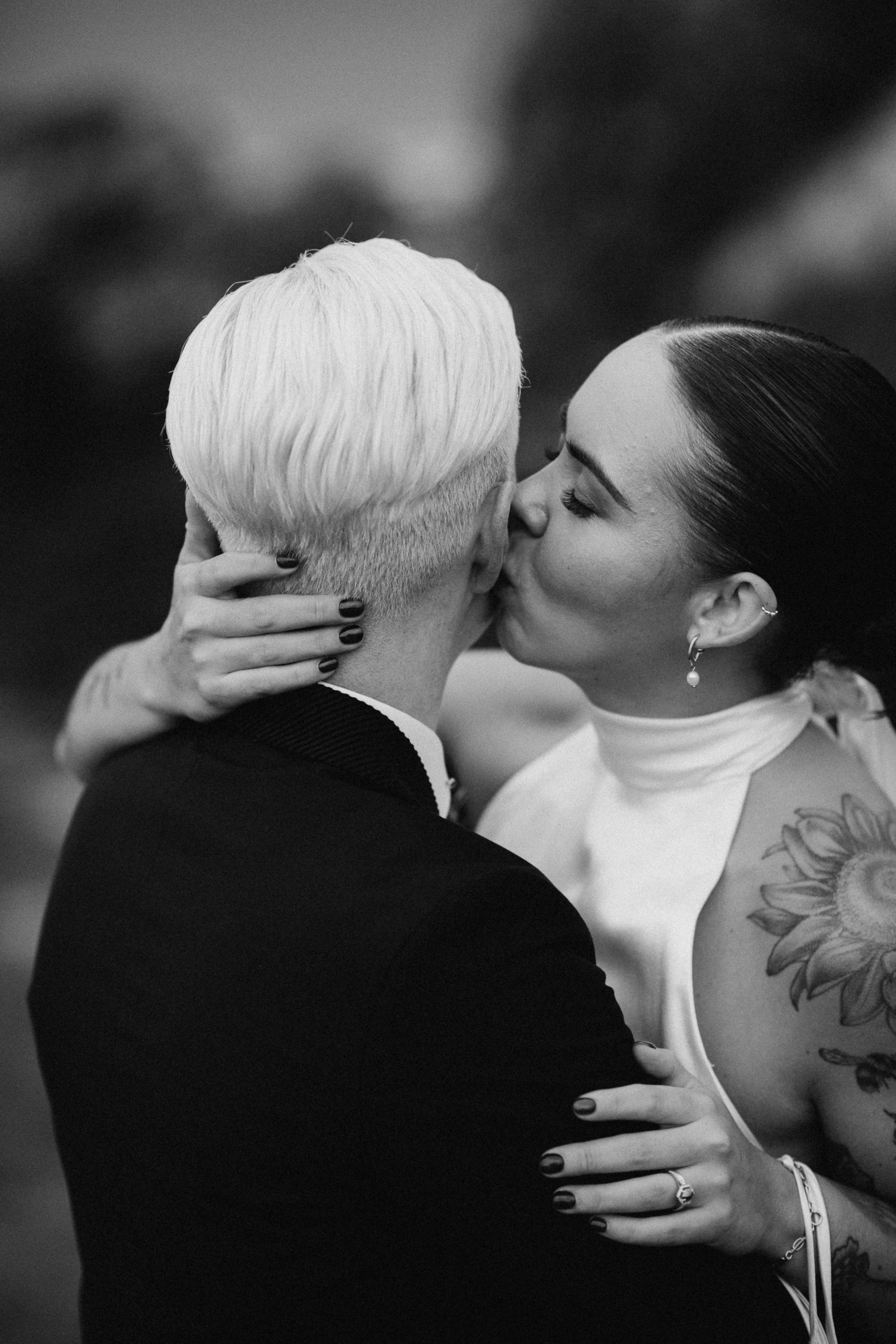 Elopement photoshoot in Ireland. Wedding & Family photographer in County Donegal and Dublin, Ireland