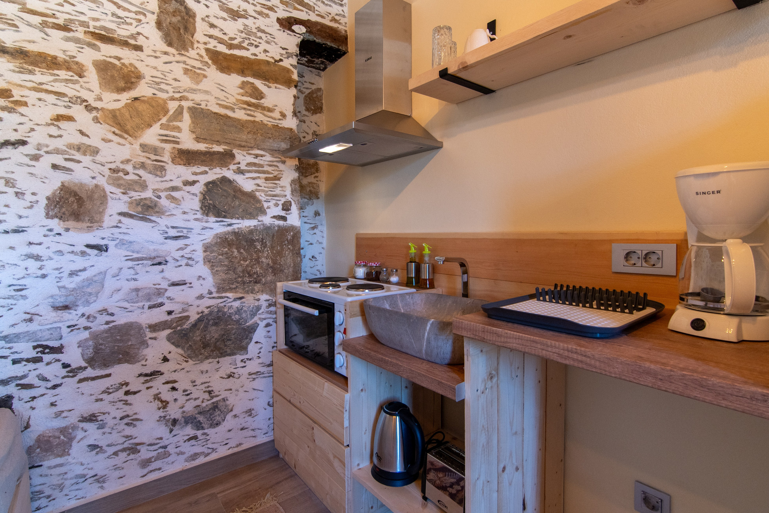 Plagia Stone studio. Photograper in Chania, Crete