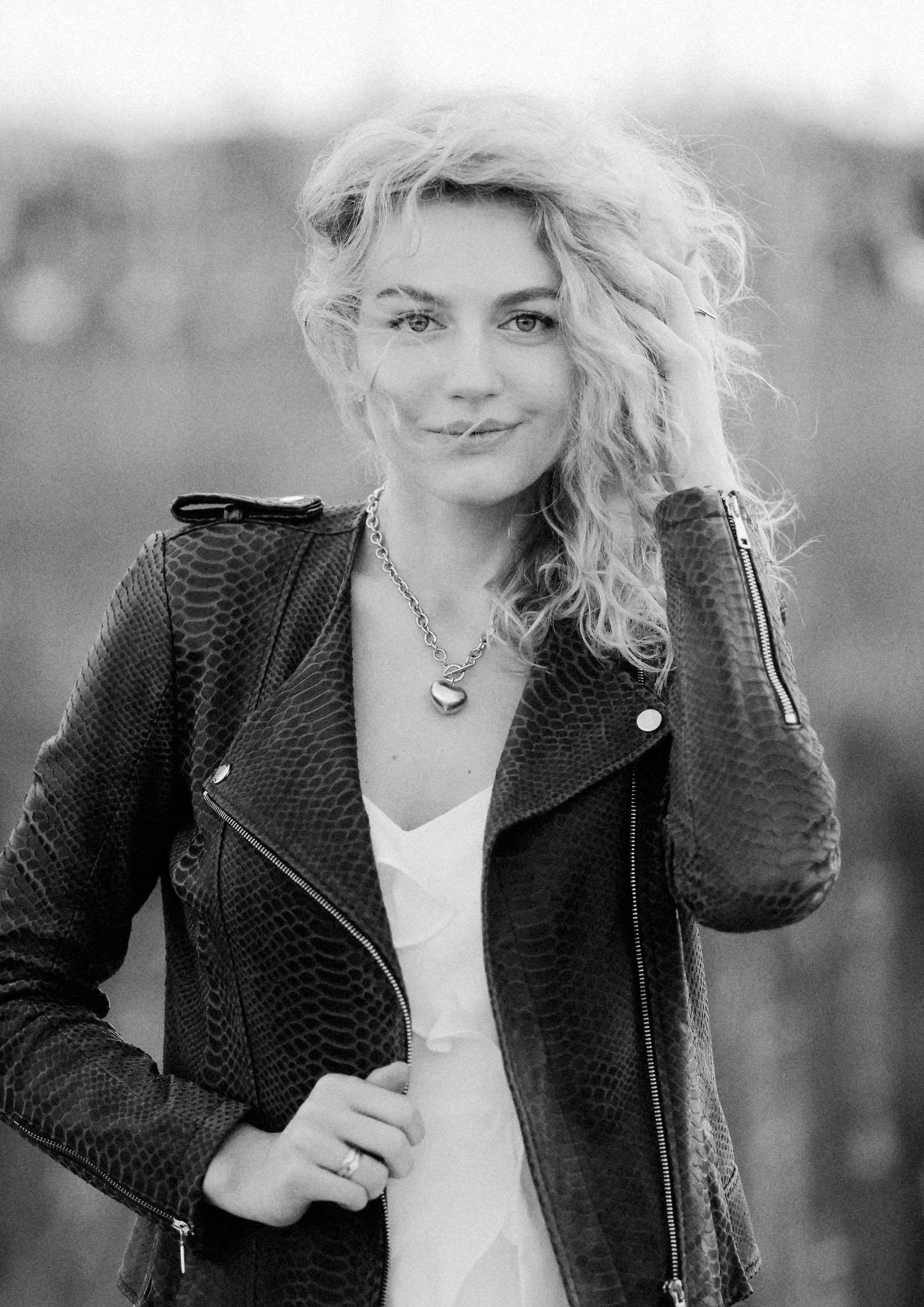 Retratos femeninos. Fotógrafo de bodas. Fotografía de retrato. Fotógrafo Alicante, Madrid