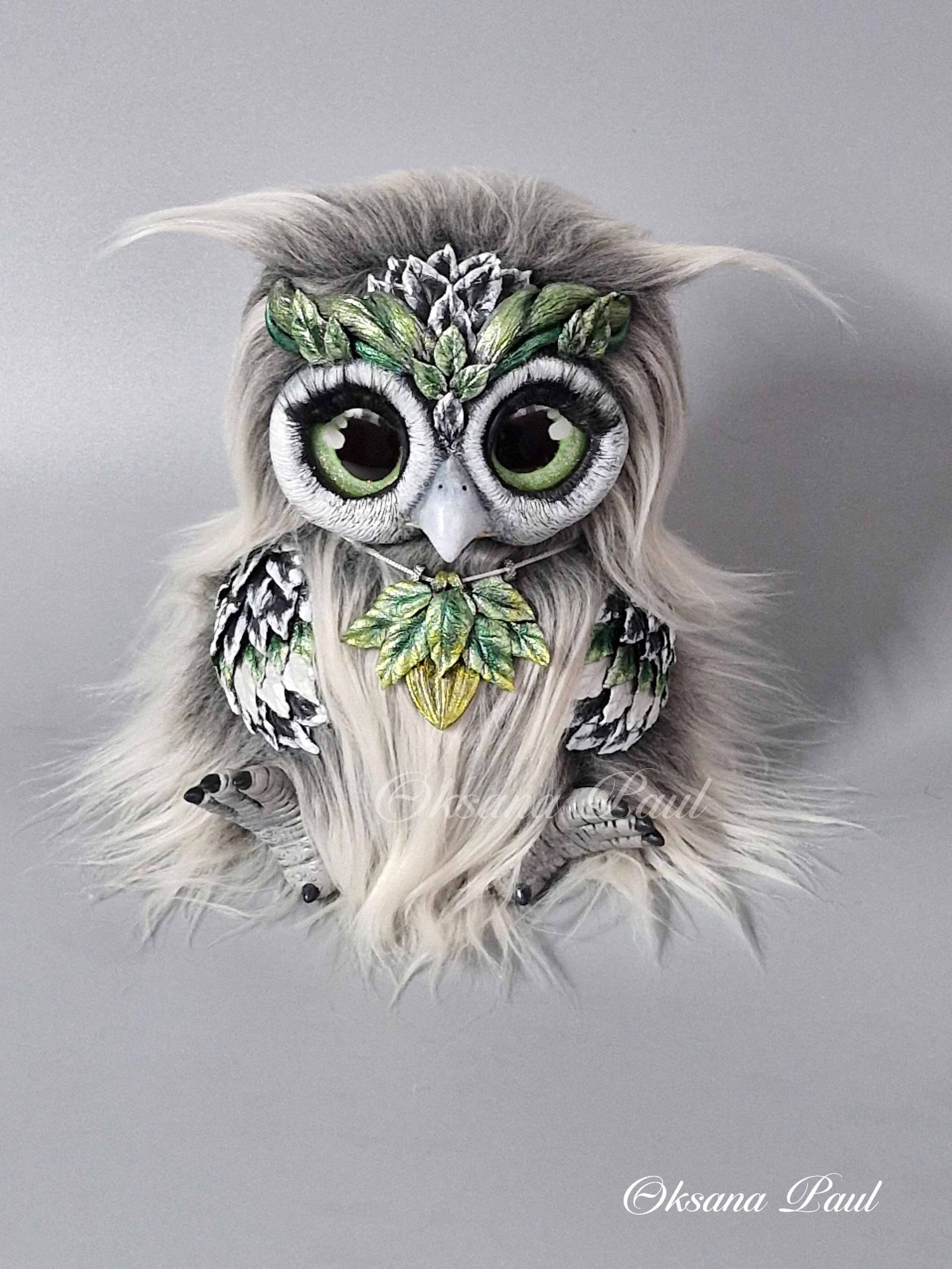 Авторская фигурка совы, ручная лепка и текстиль, смешанная техника — Оксана Пауль.Handgemachte Eulenfigur, Mixed-Media, Stoff und Modelliermasse — Oksana Paul.