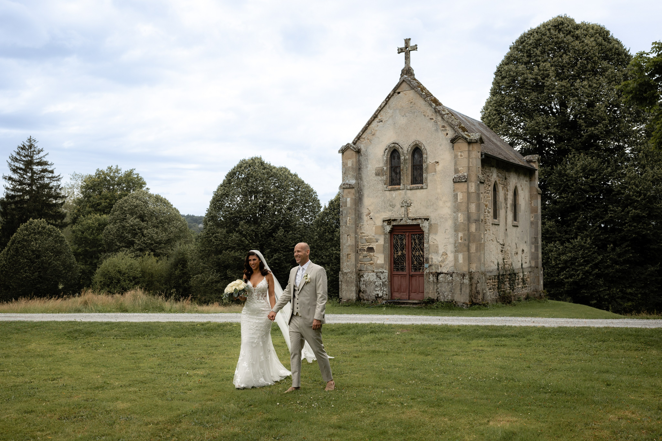 Roxane & Denis. Wedding at Abbaye du Palais, Thauron, France. June 29, 2024. Евгения Смирнова — фотограф в Тулузе и юго-западной Франции