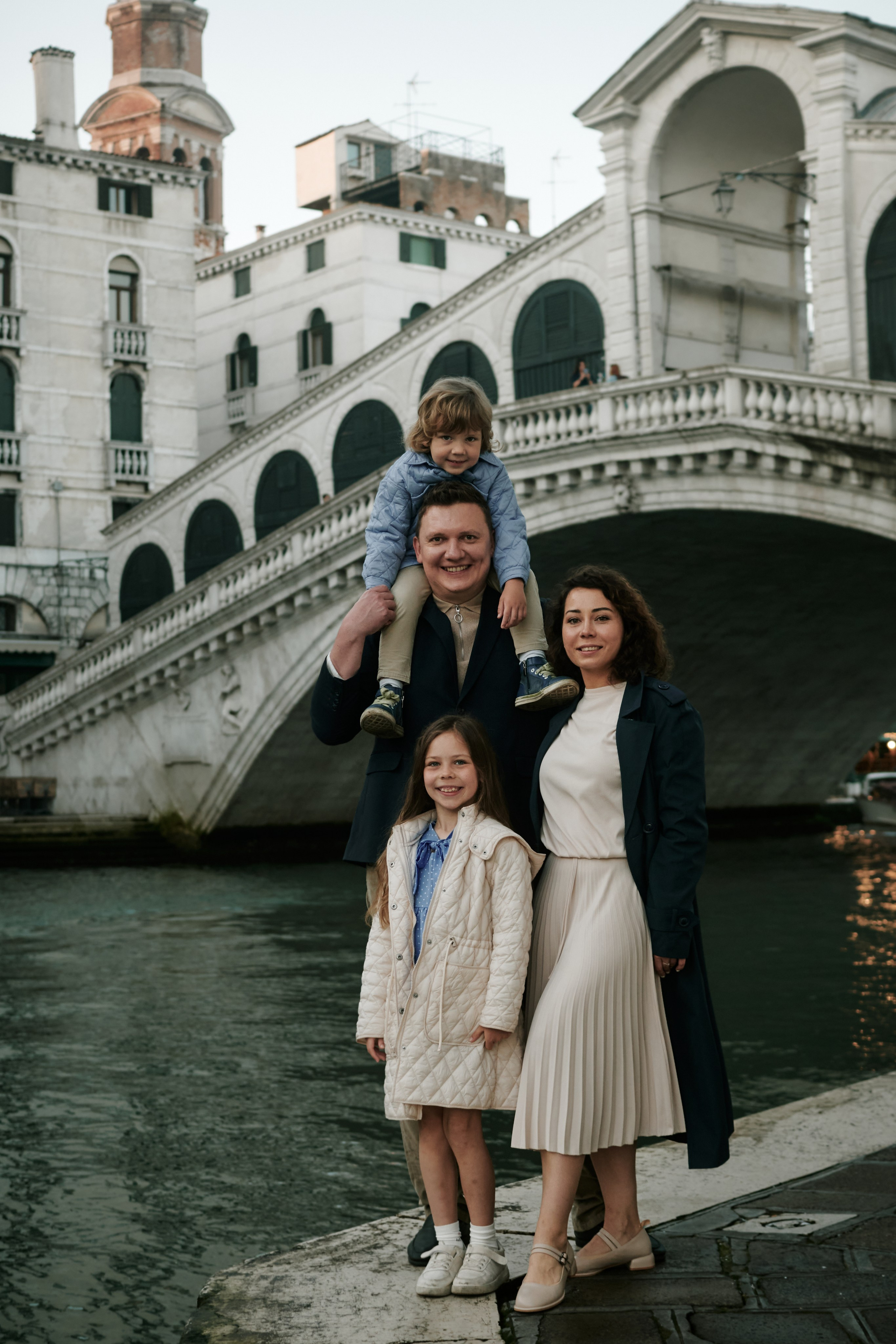 Morning Photosession for family in Venice. Фотограф в Венеции, Италия. Зотова Яна