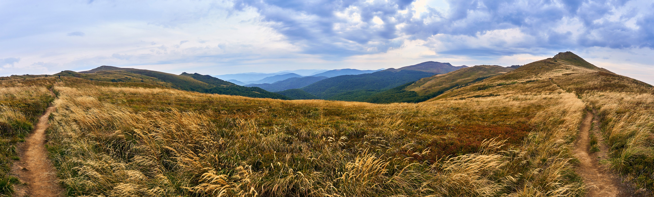 Bieszczady - tu zatrzymuje się czas. Andriej Szypilow - Fotografia & Wideografia