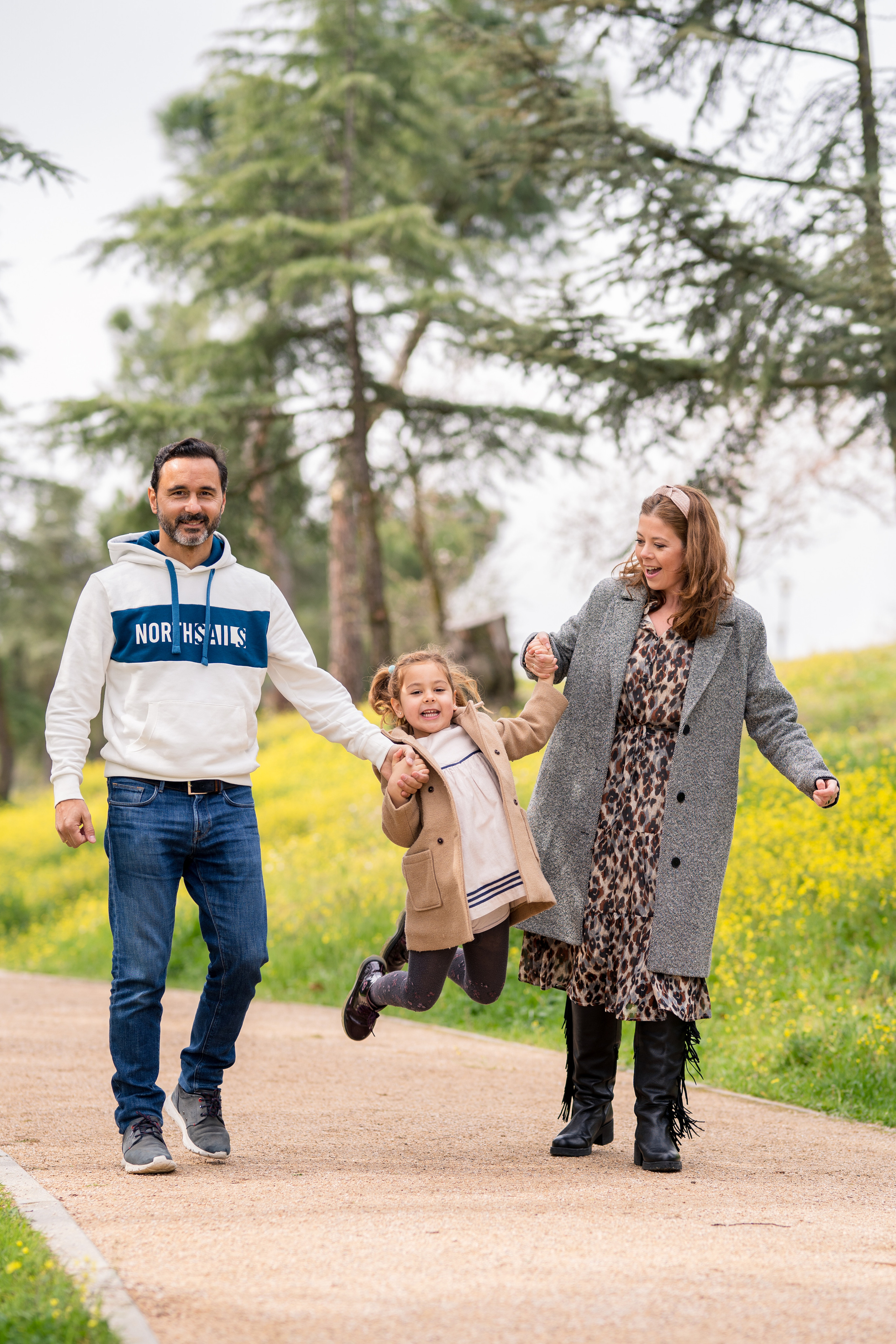 Kids and family photo shootng. Photographer in Madrid, Spain. Alyona Belyaninova