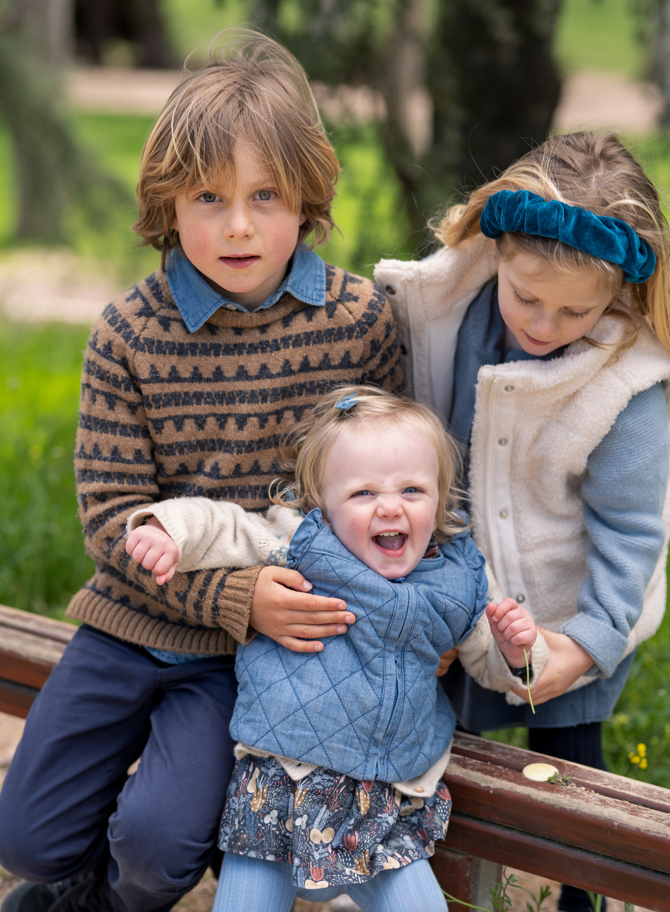 Family Photoshoot Spain. Photographer in Madrid, Spain. Alyona Belyaninova