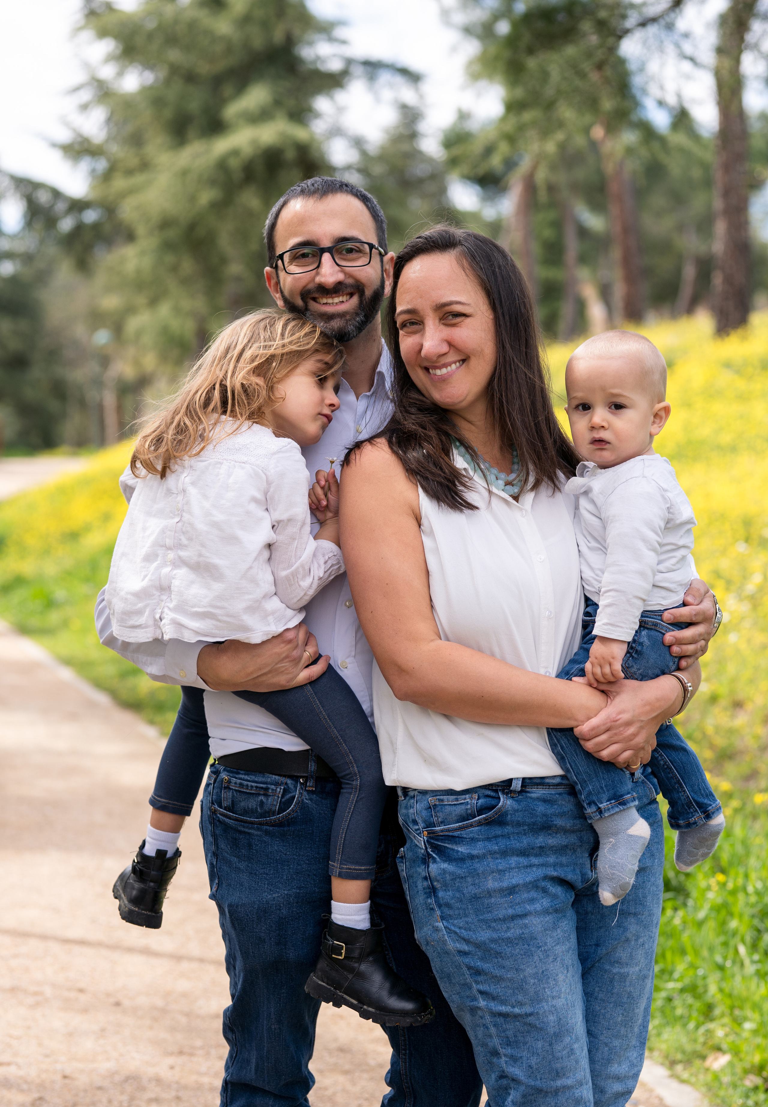 Kids and family photo shootng. Photographer in Madrid, Spain. Alyona Belyaninova