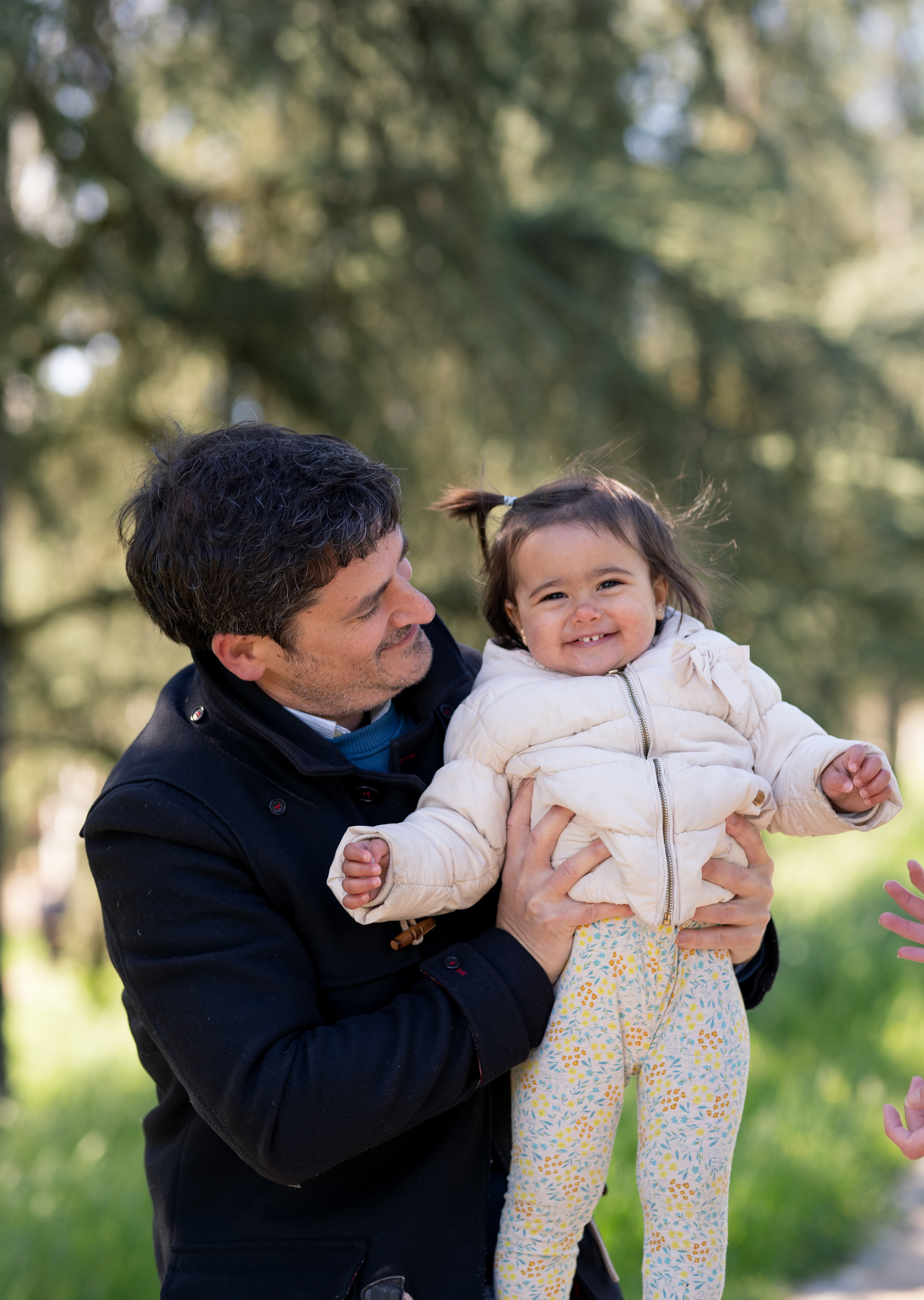 Family Photoshoot Spain. Photographer in Madrid, Spain. Alyona Belyaninova