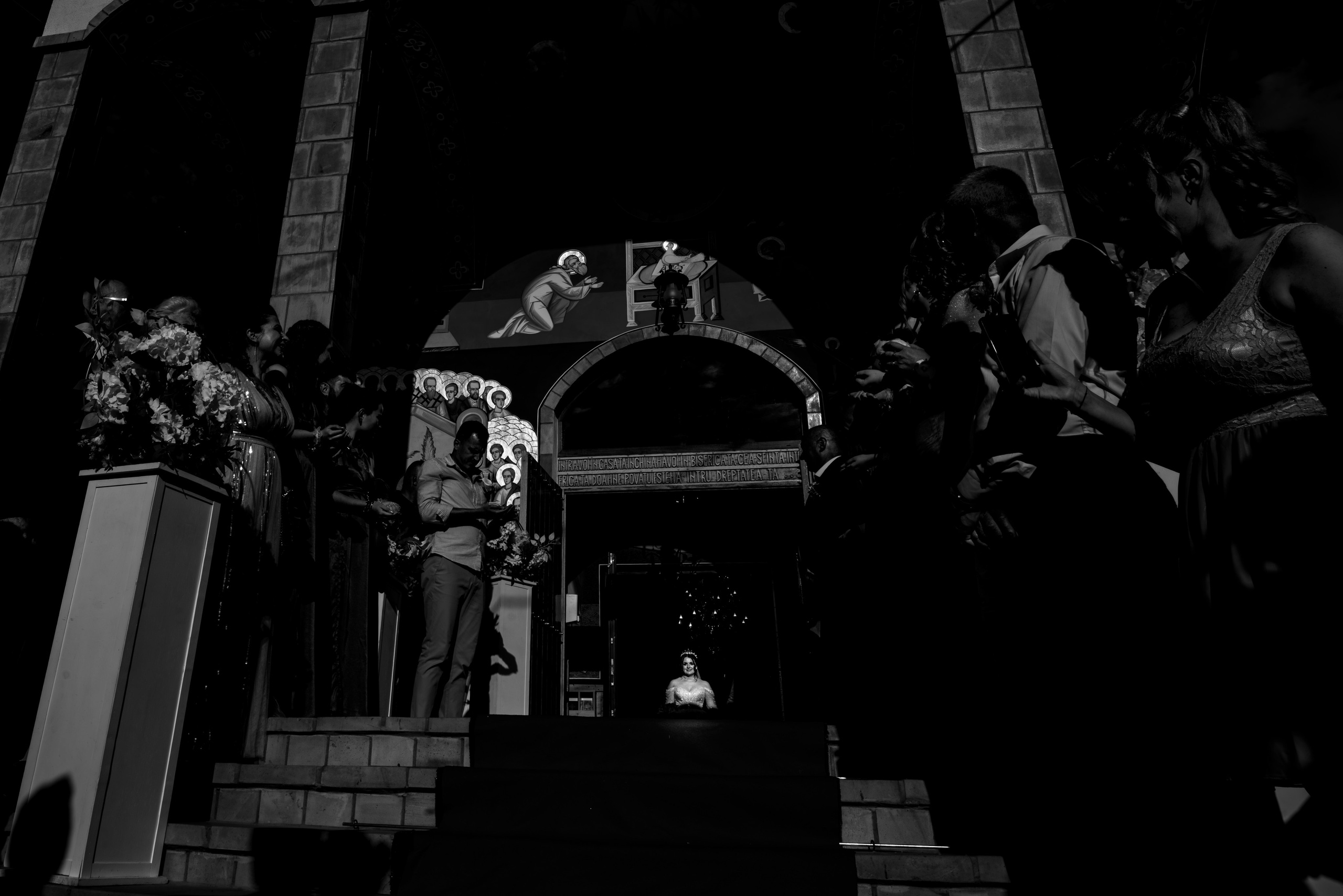 Documentary Weddings. Adrian Aioanei — Fotograf profesionist de nuntă în Iași, Suceava și București. Specializat în evenimente, portrete și fine art
