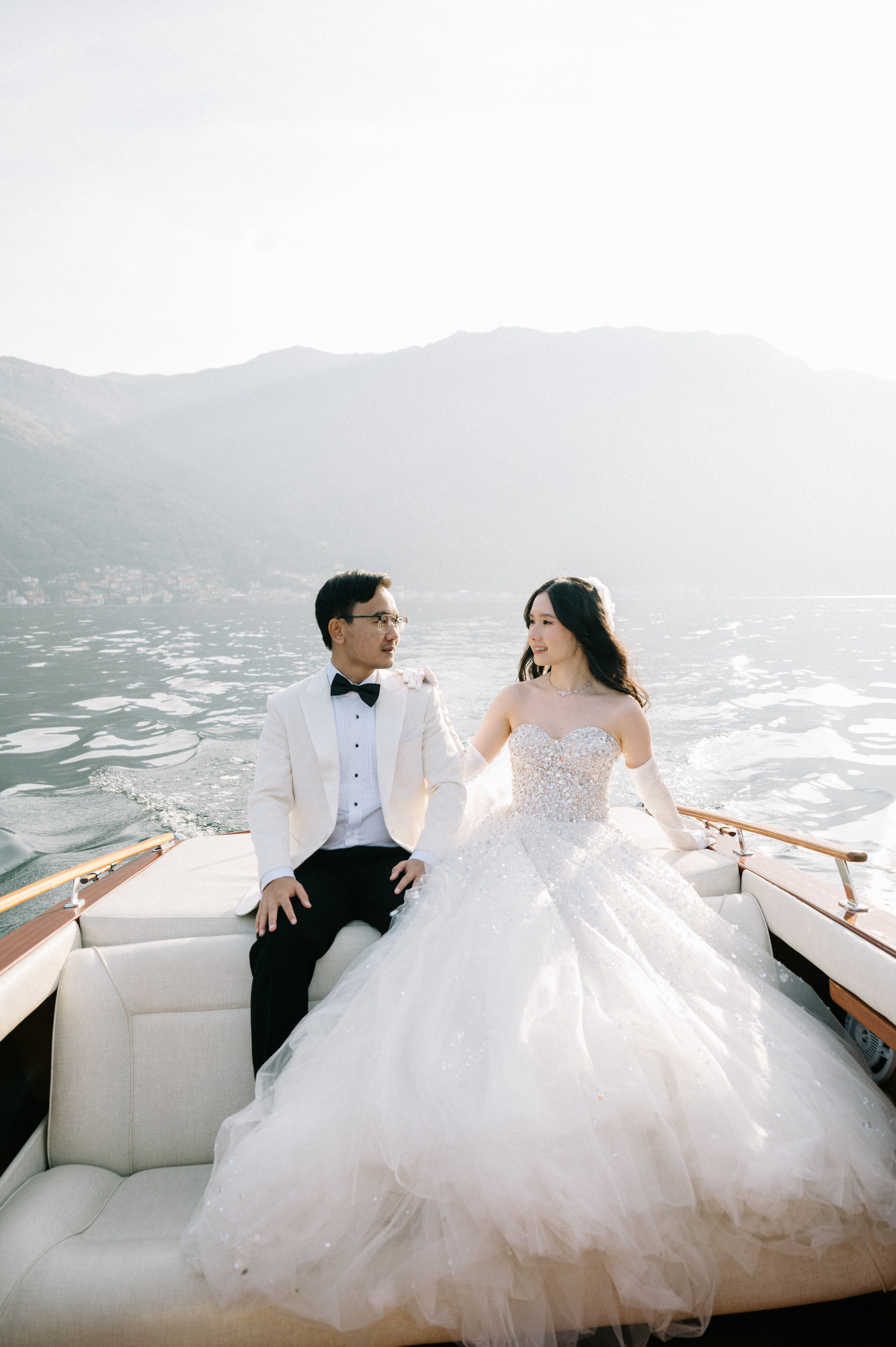 Lake Como. Lake Como Photographer — Proposal | Wedding | Elopement