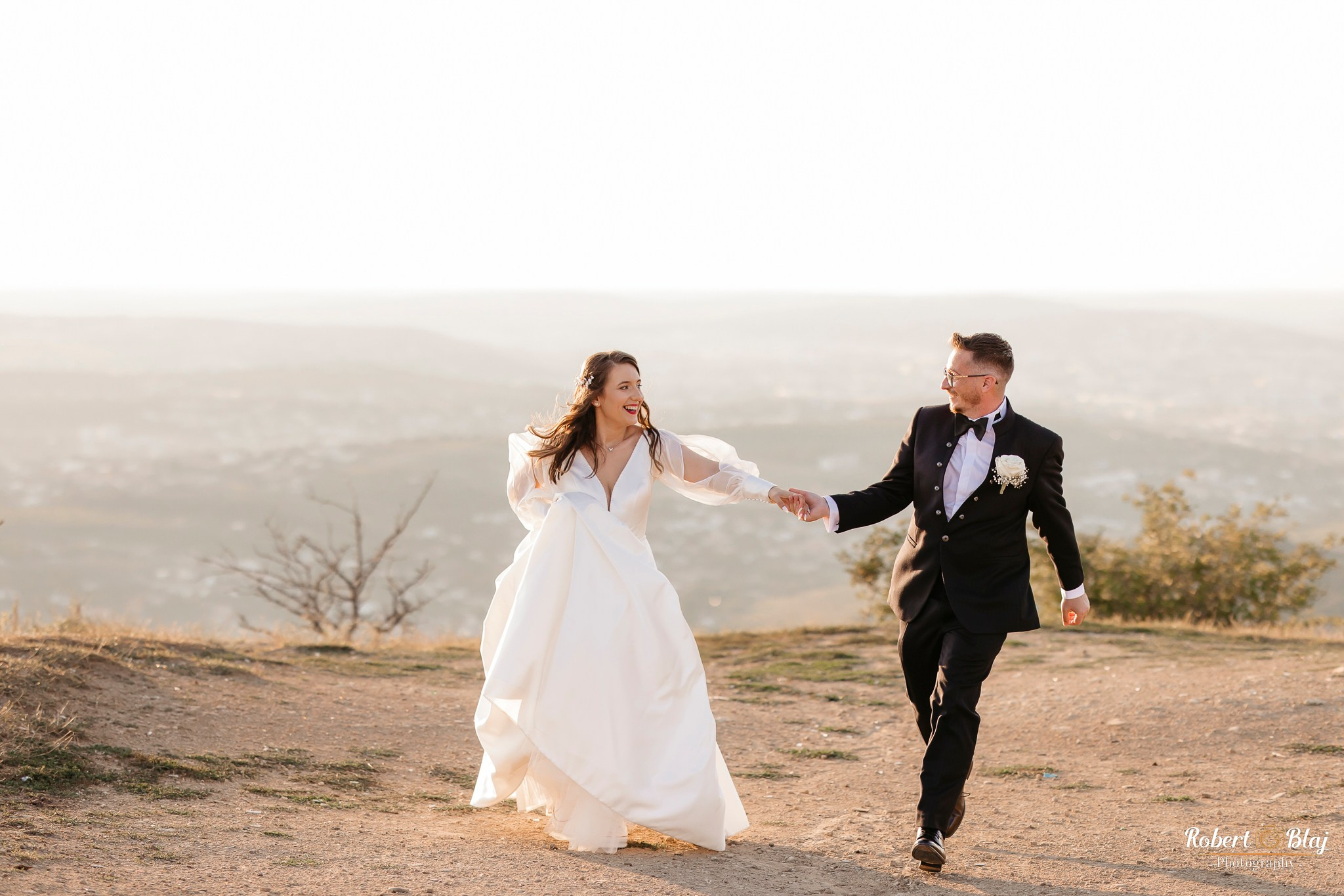 Alexandra & Alexandru. Robert Blaj - Fotograf Nuntă Iași