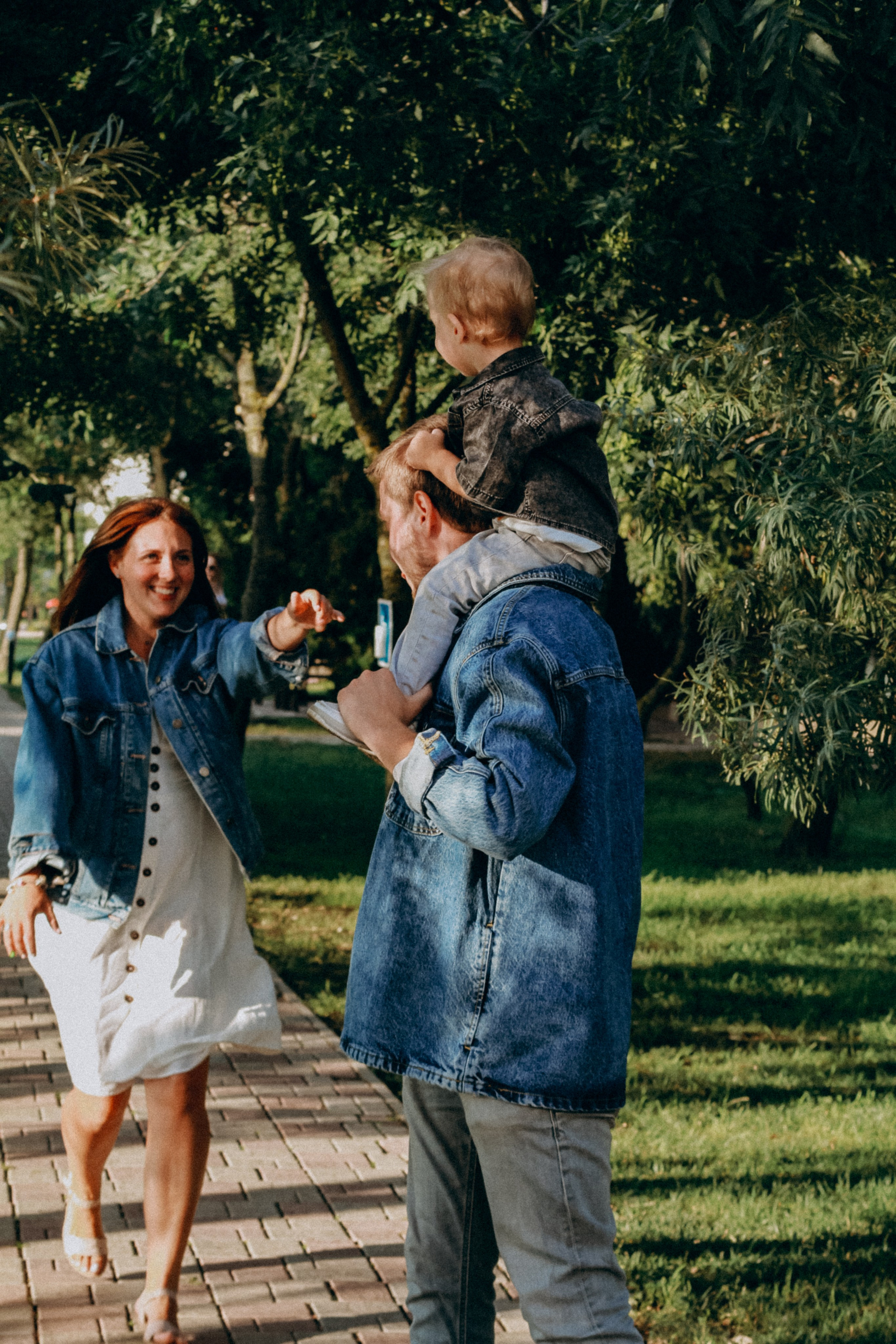 A spring outing for Alena’s family. Iryna Zhyvora | Photographer | Stockholm