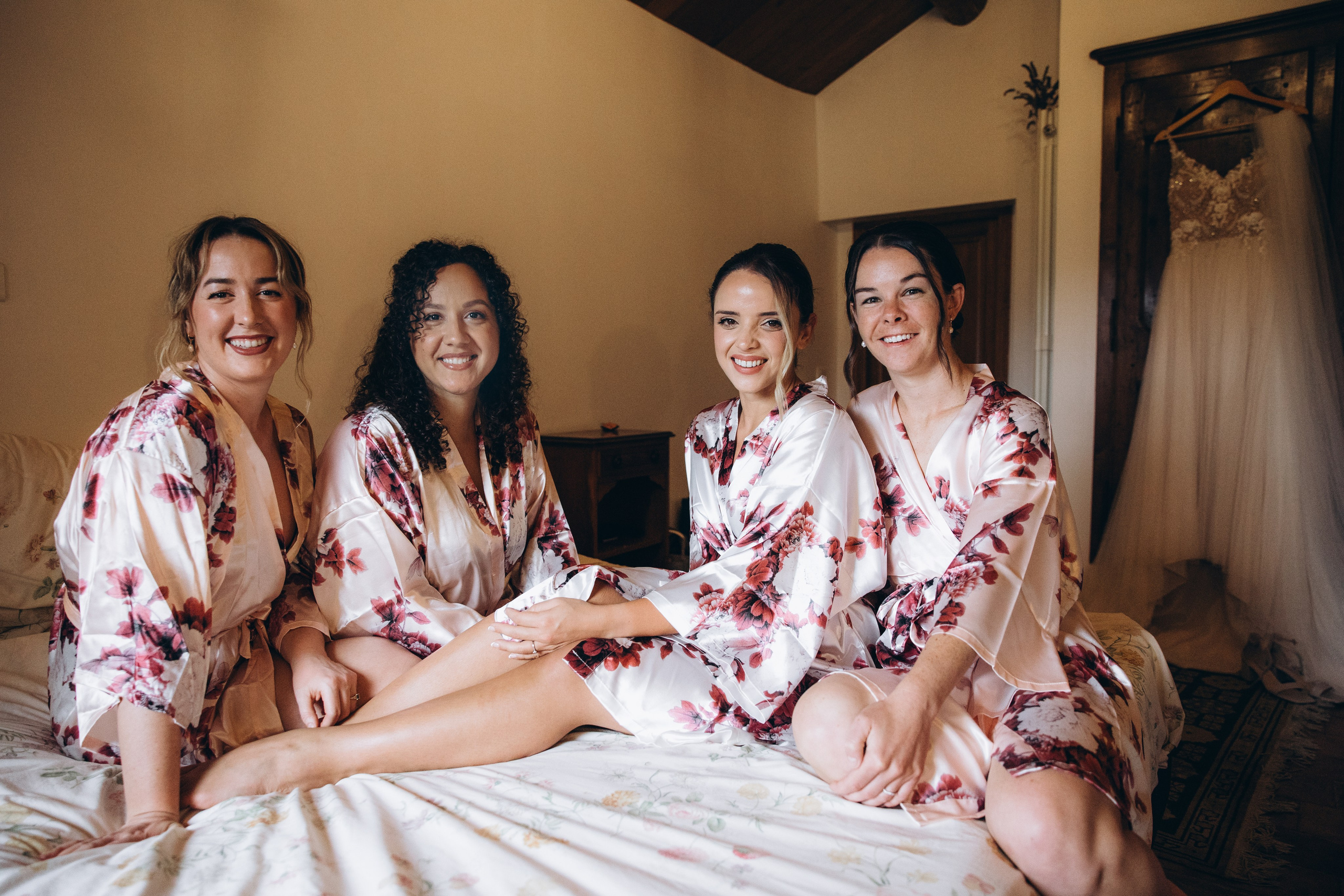 Chloé & Tom. Eugenie Smirnova — wedding, corporate and lifestyle photographer in Toulouse and Southwest France