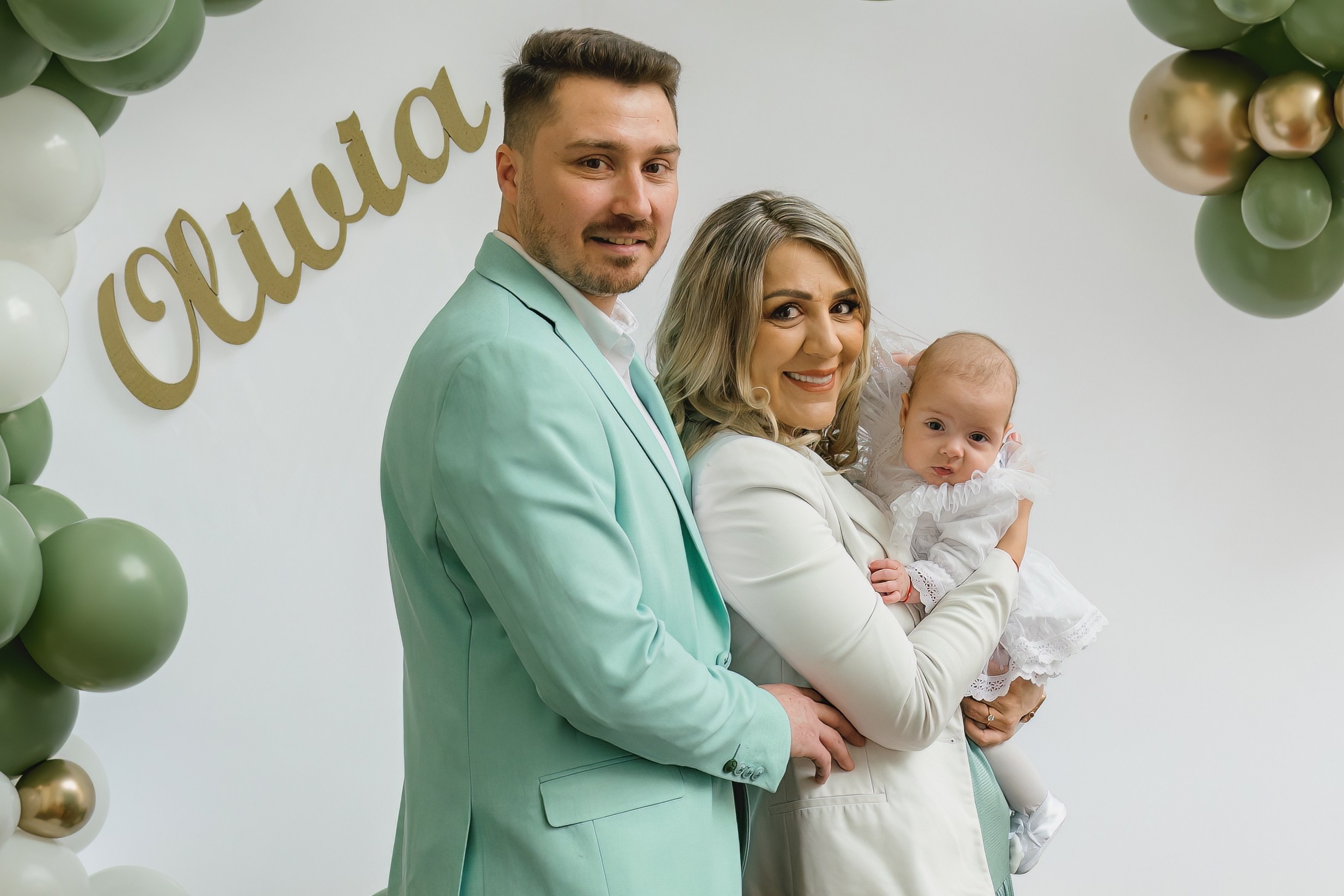 Fotografie De Botez MdimaFotoStudio. MDimaFotoStudio. Fotograf de nuntă, evenimente private și de familie