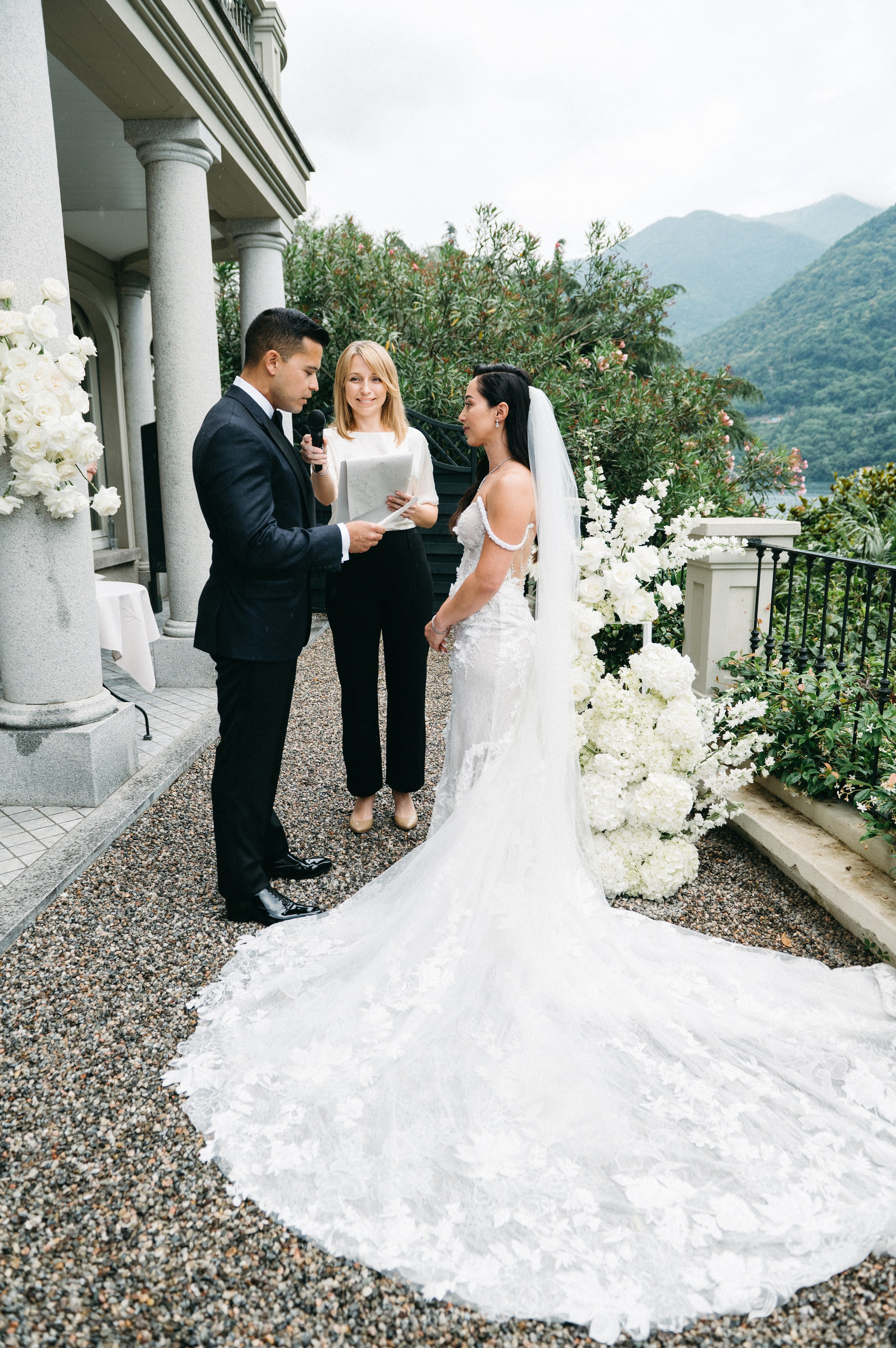 Lake Como wedding. Lake Como Photographer — Proposal | Wedding | Elopement