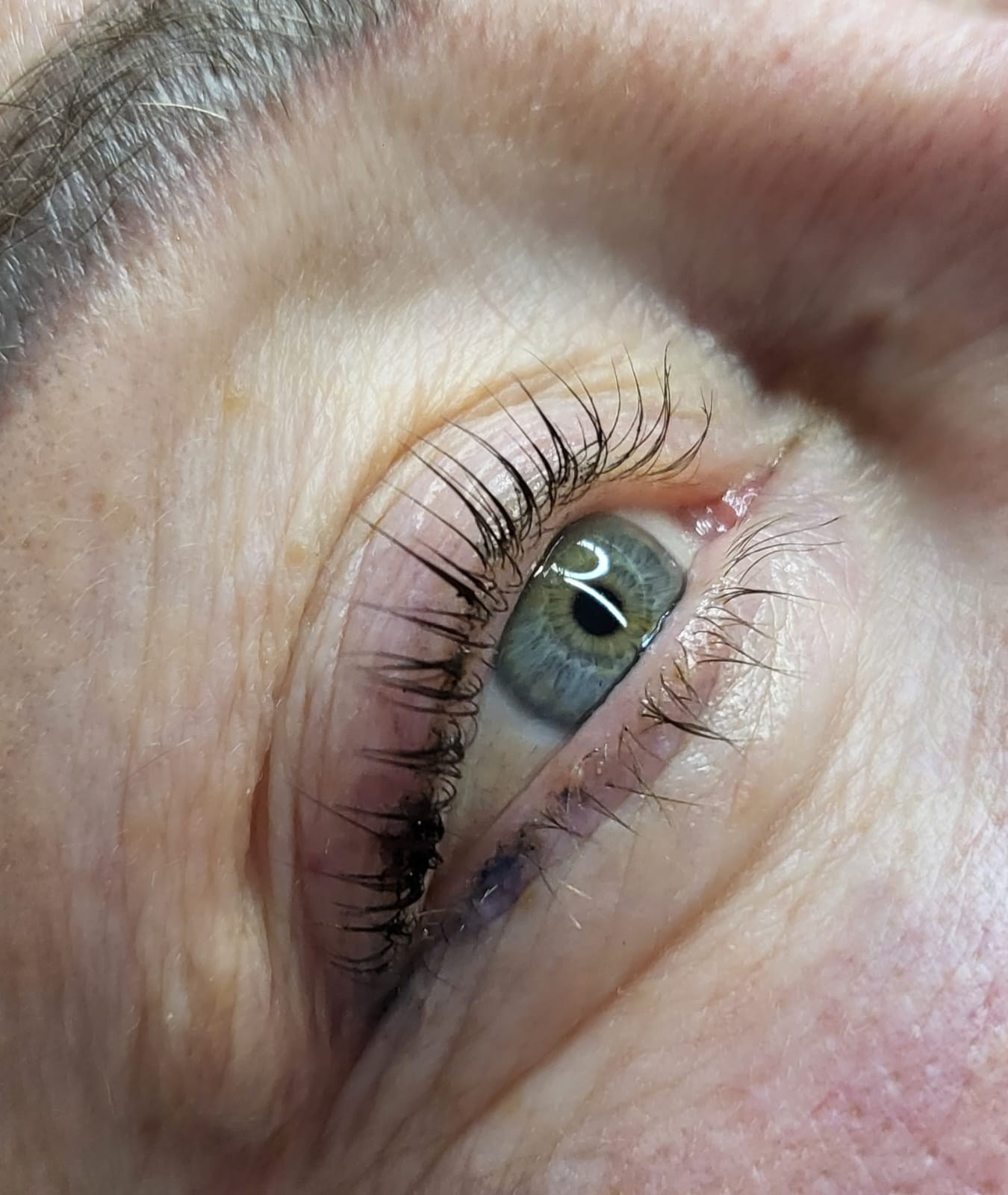 Wimpernlifting Stuttgart. Beauty Studio Perfekto