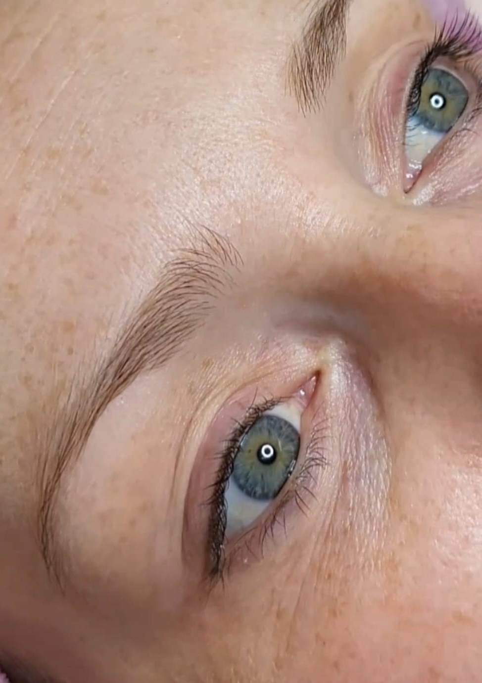 Wimpernlifting Stuttgart. Beauty Studio Perfekto