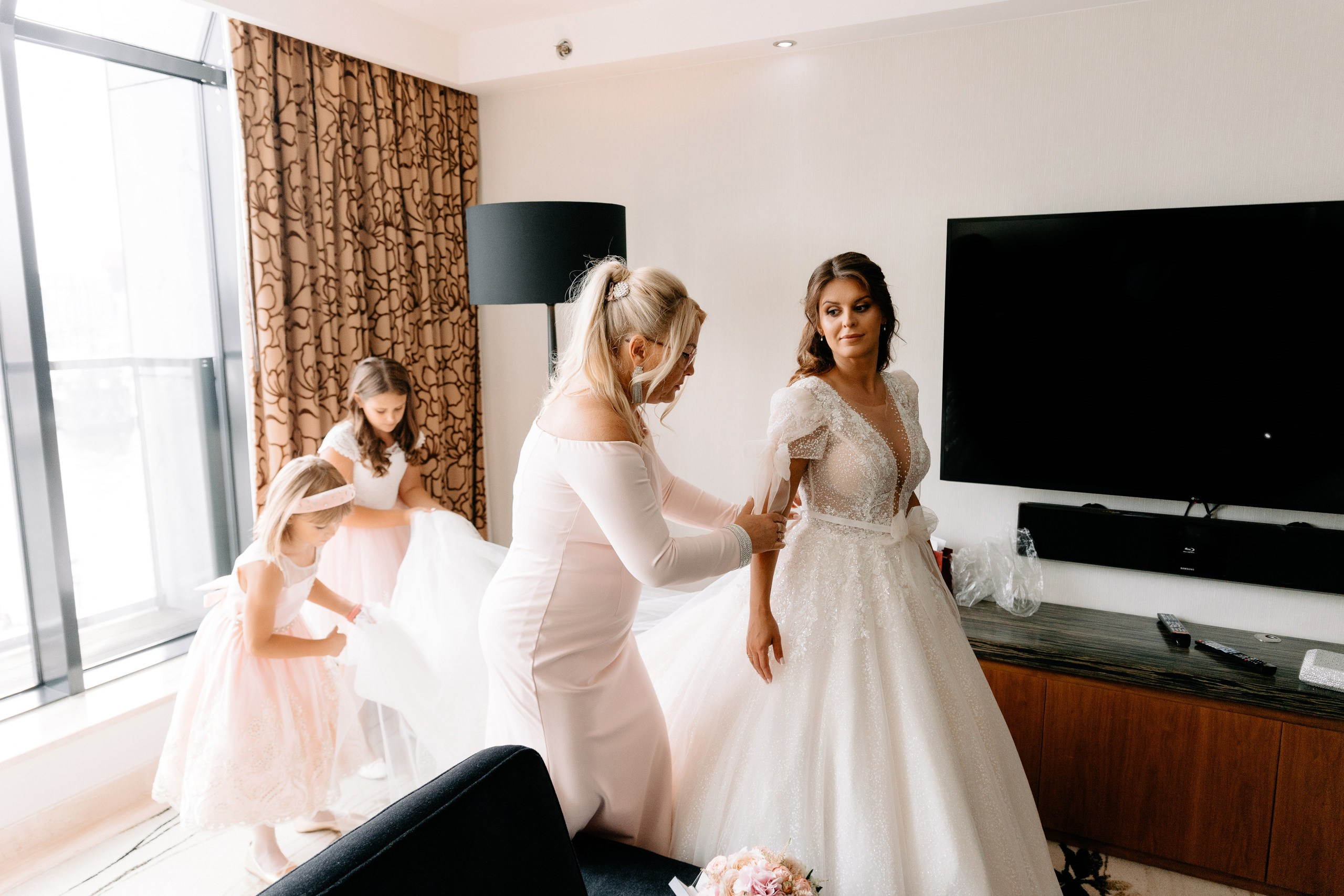 Krzysztof ♡ Weronika. Fotograf Ślubny Warszawa - Sesje Biznesowe Rodzinne Eventy