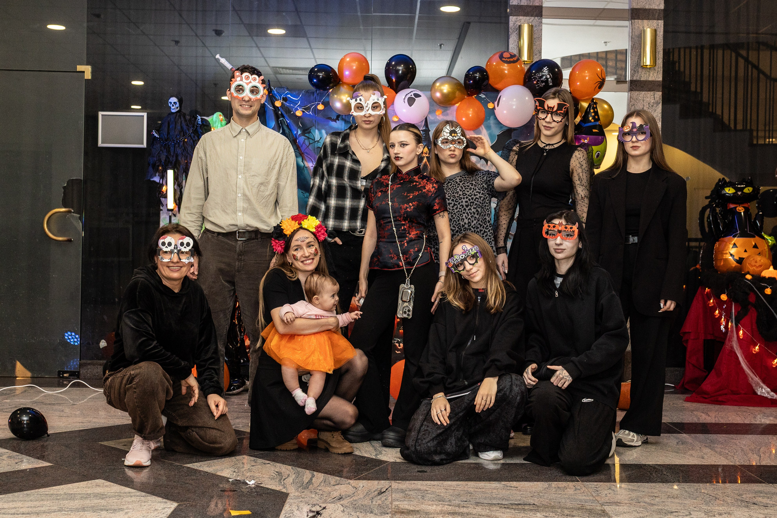 Leo dance studio Helloween 2025. Семейный и детский фотограф в Варшаве Мила Бобровская