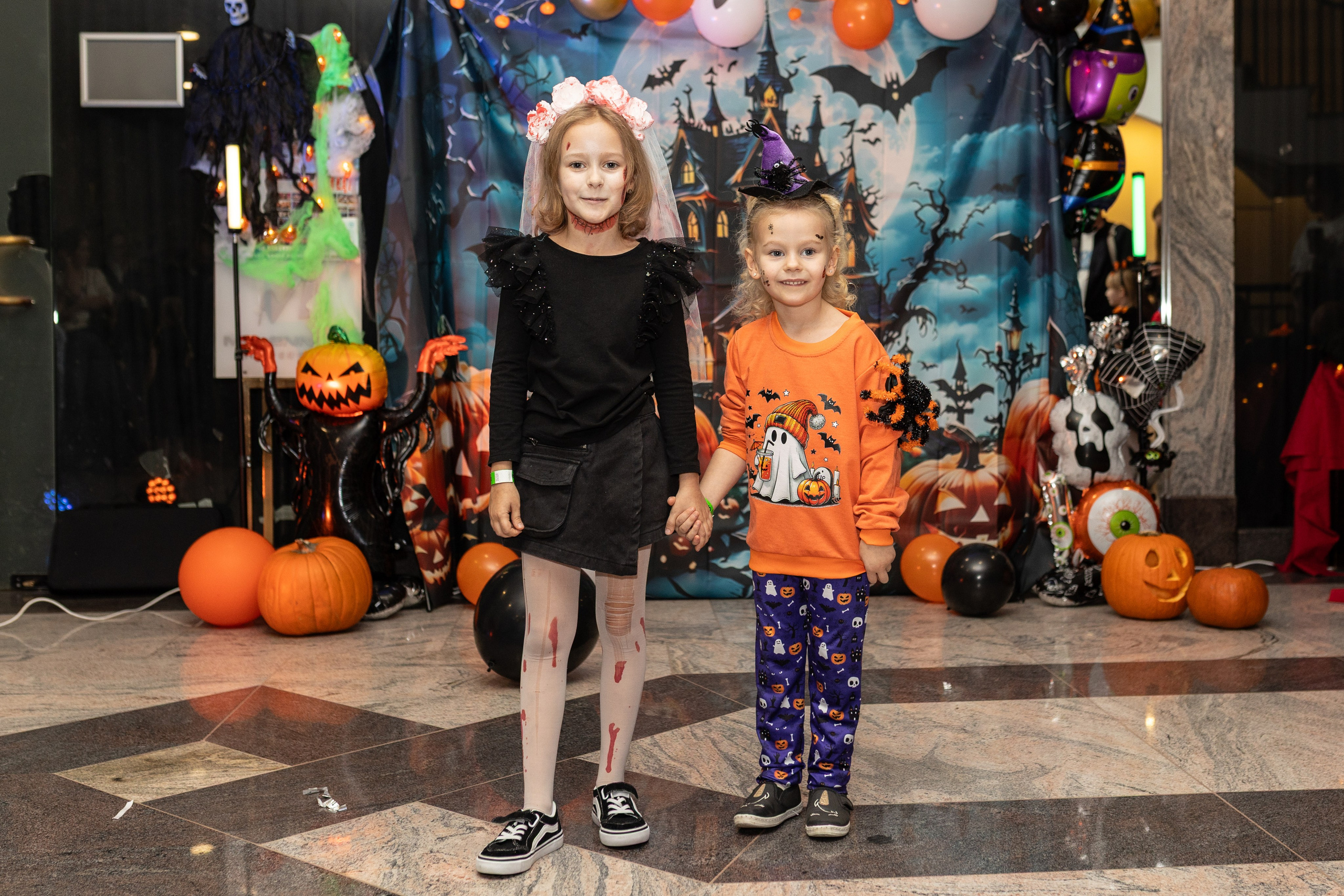 Leo dance studio Helloween 2025. Семейный и детский фотограф в Варшаве Мила Бобровская