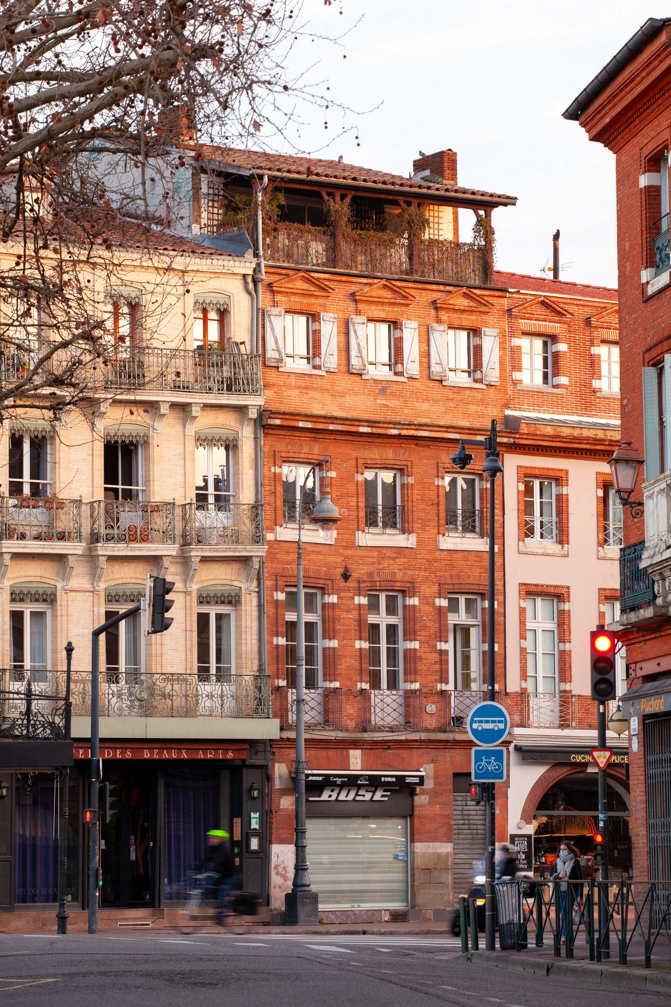 Toulouse. Eugénie Smirnova — Photographe à Toulouse et dans le Sud-Ouest