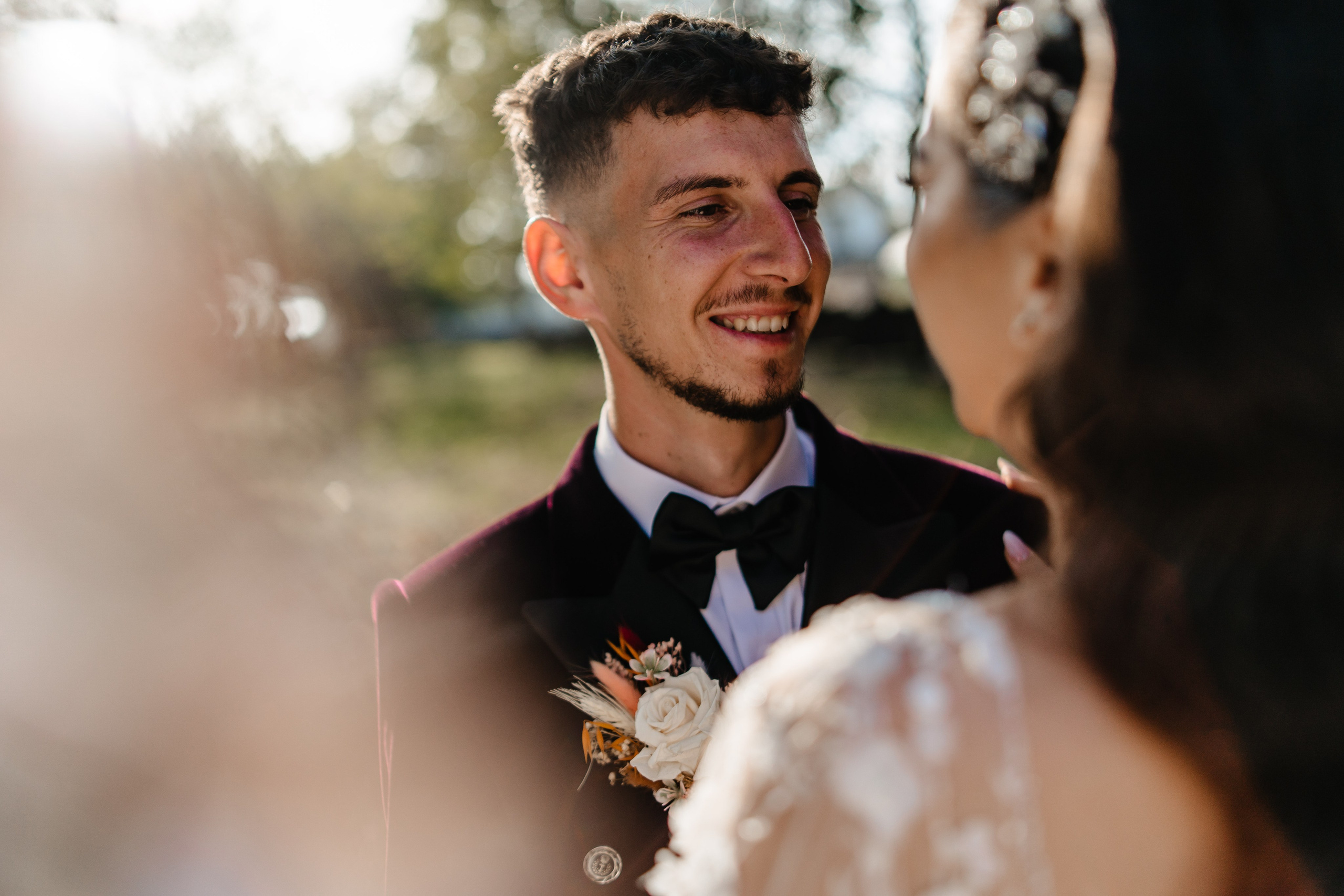 Robert si Mada. Foto-Video Nunta Iasi, Suceava, Bucuresti / Disponibilitate 2025 — 2026 — 2027